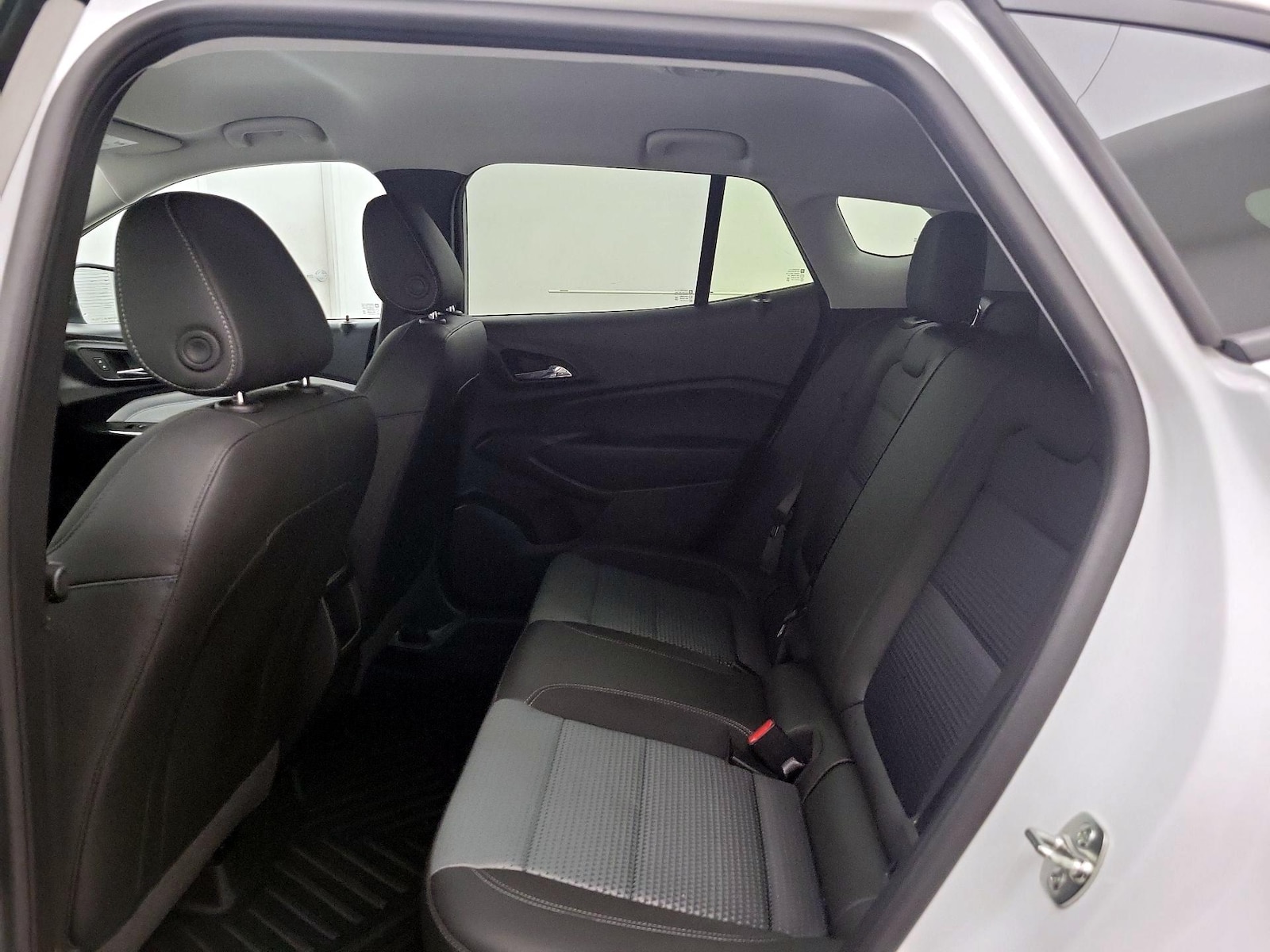 2026 Chevrolet Trax LT - Photo 20