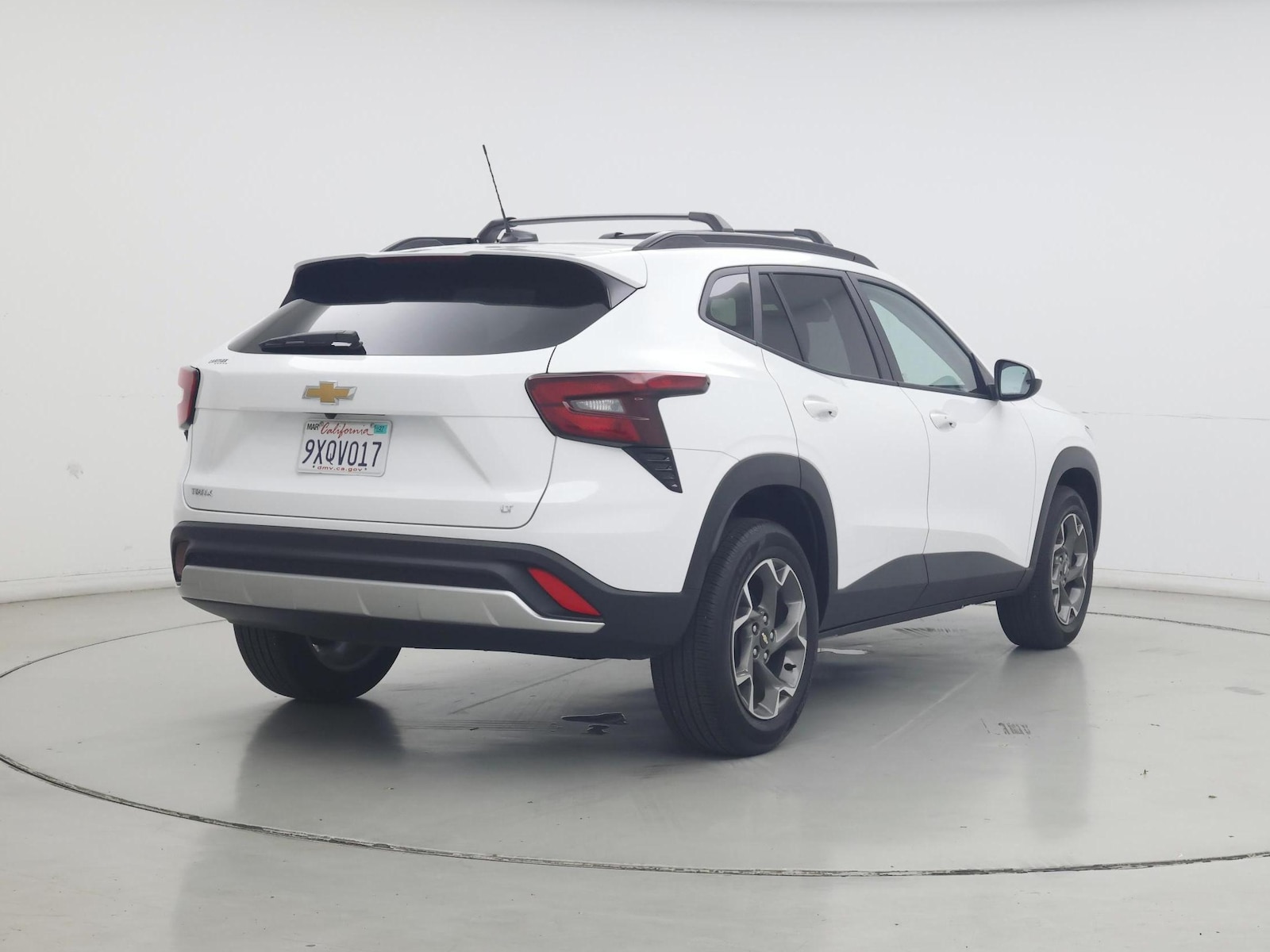 2026 Chevrolet Trax LT - Photo 9