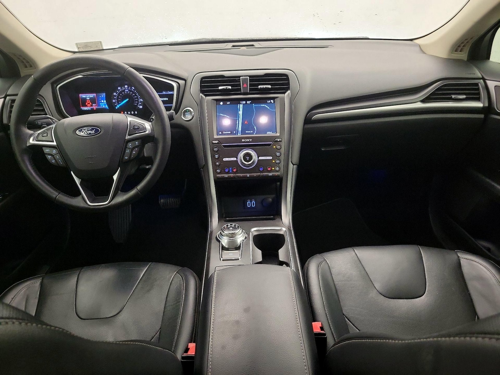 Apple CarPlay® & Android Auto™