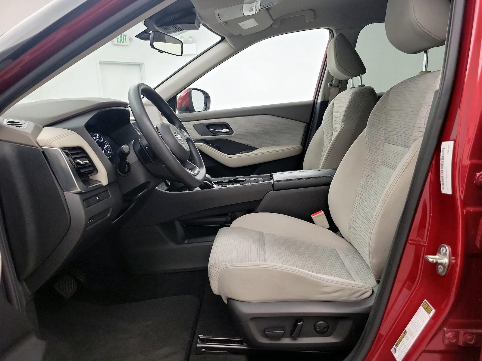 Power Seat(s) & Side Airbags