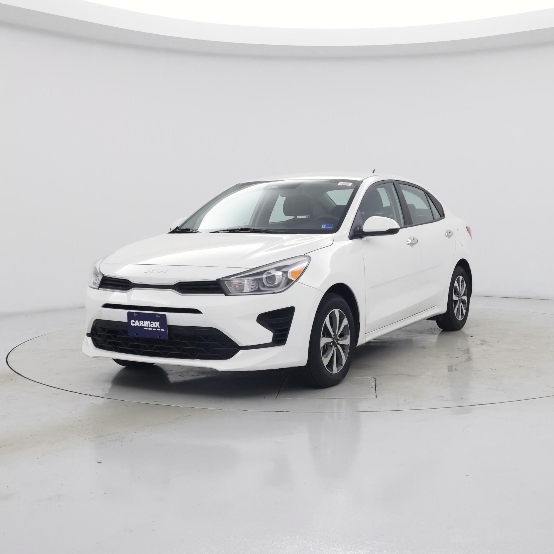 Thumbnail: 2023 Kia Rio - 4