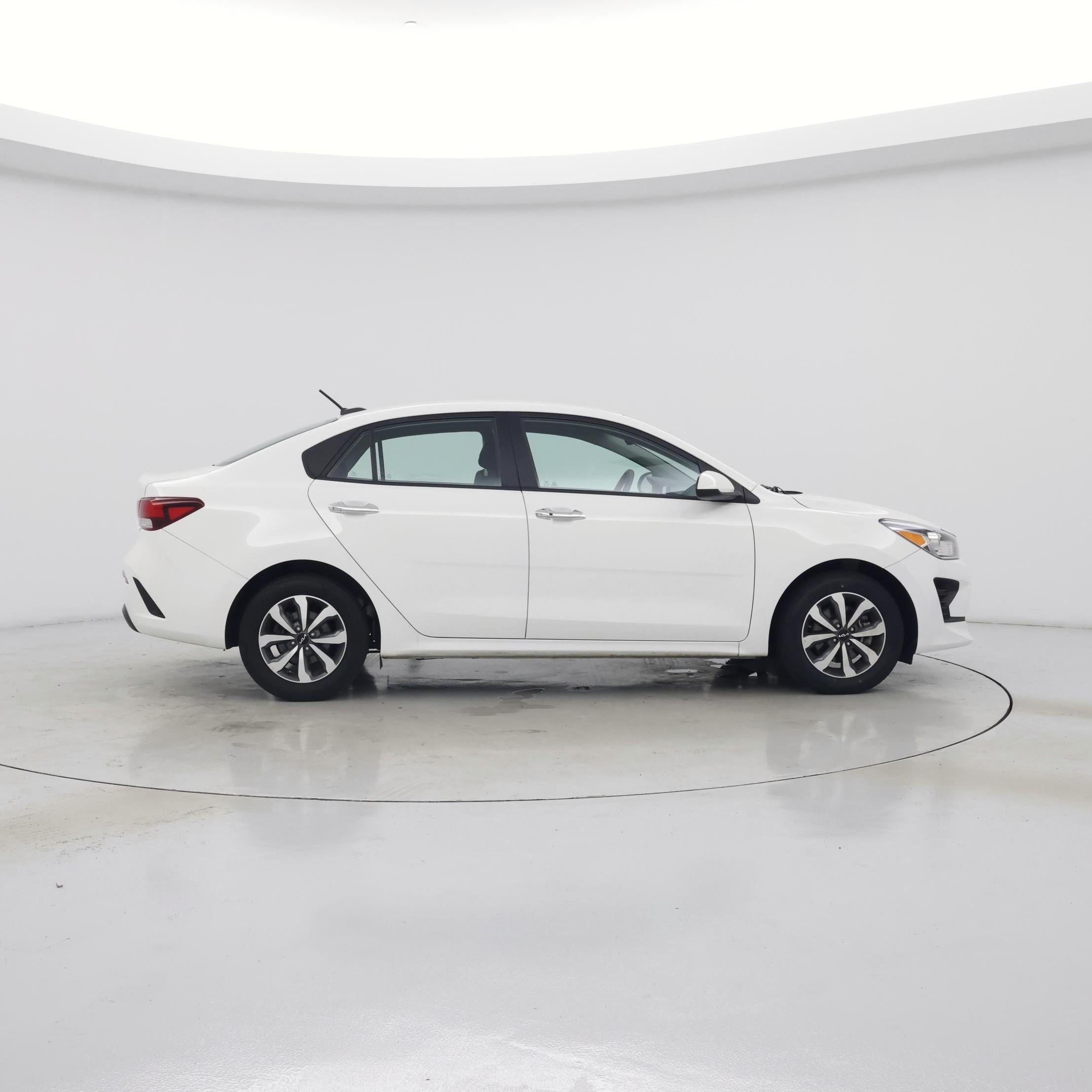 Thumbnail: 2023 Kia Rio - 7