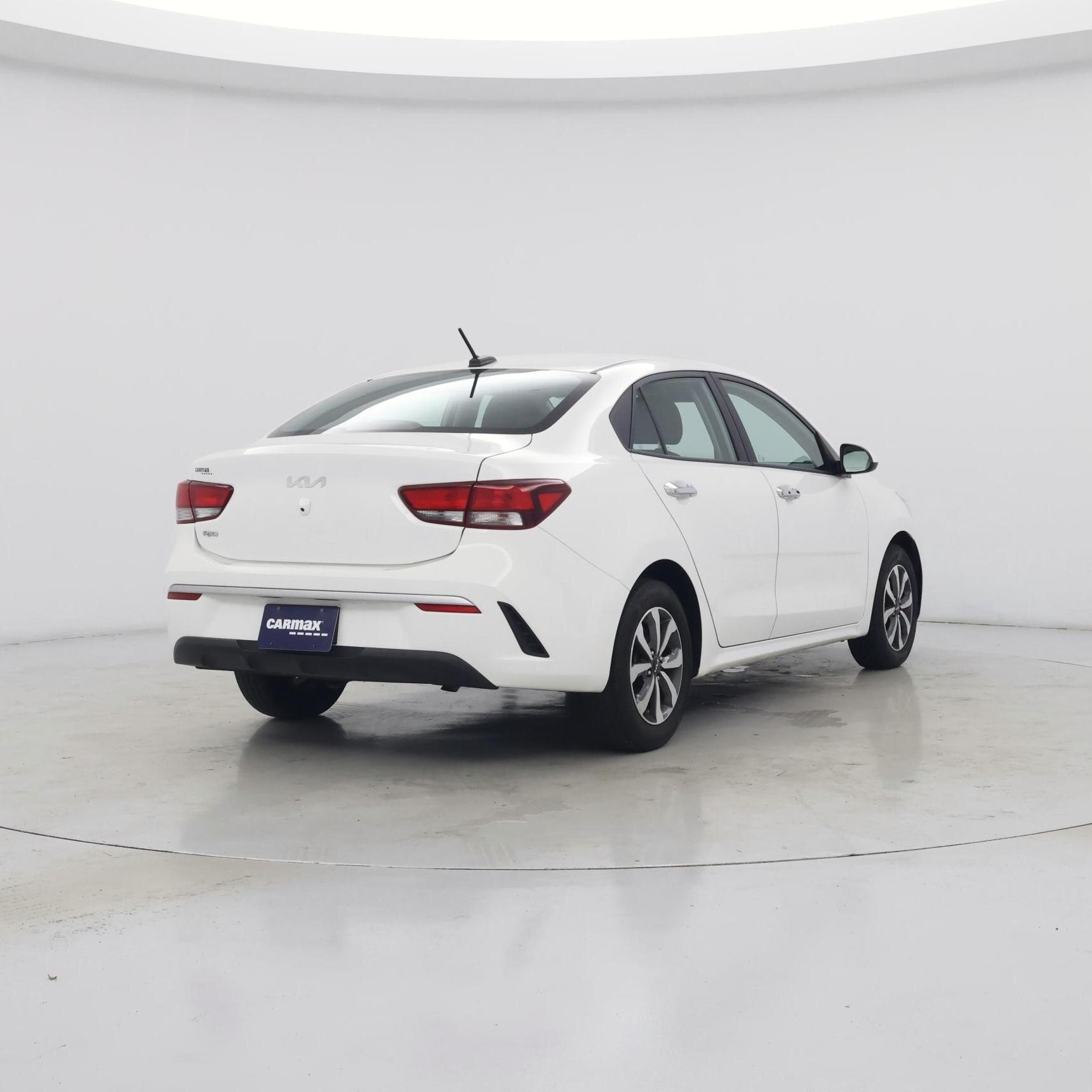Thumbnail: 2023 Kia Rio - 8
