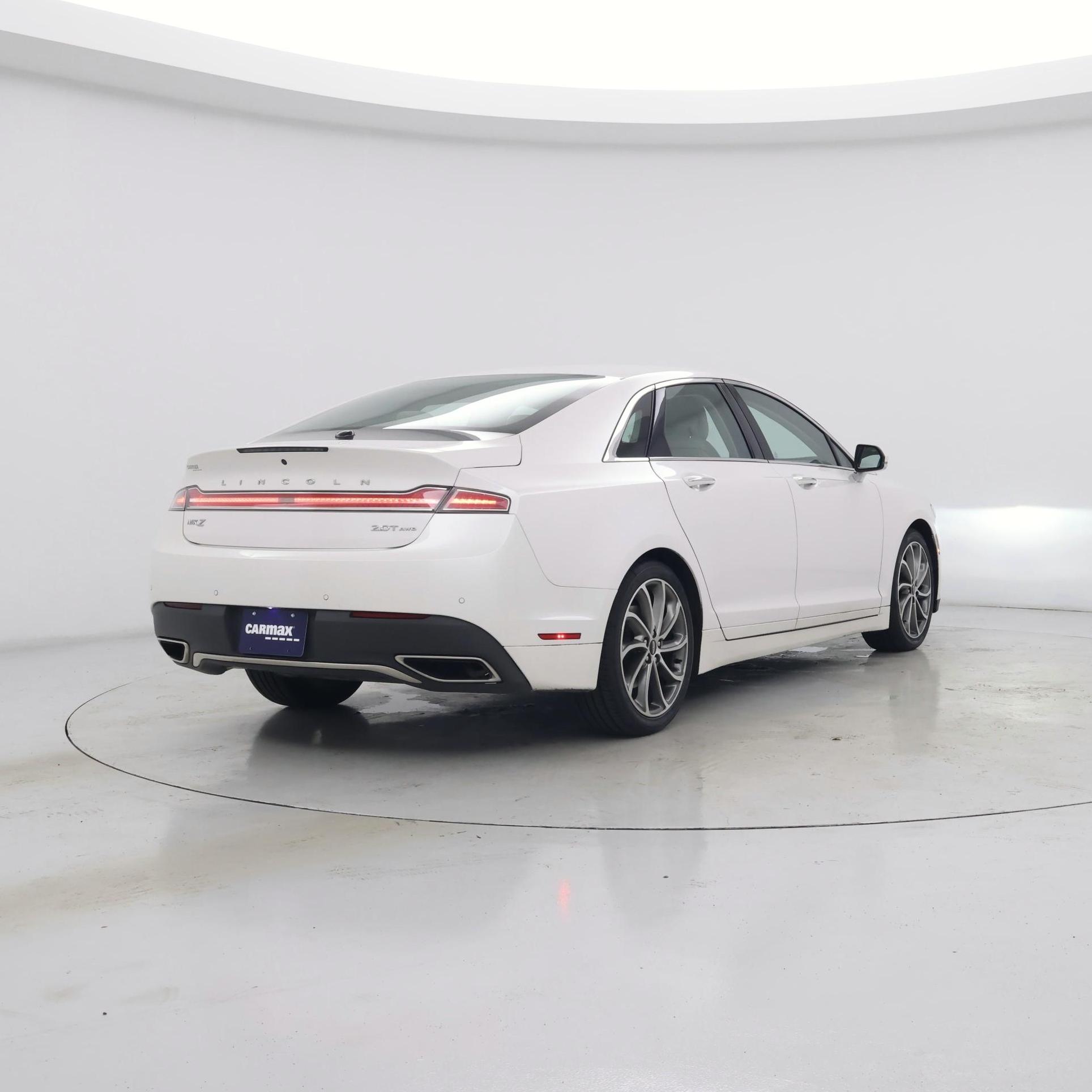 Thumbnail: 2019 Lincoln MKZ - 8