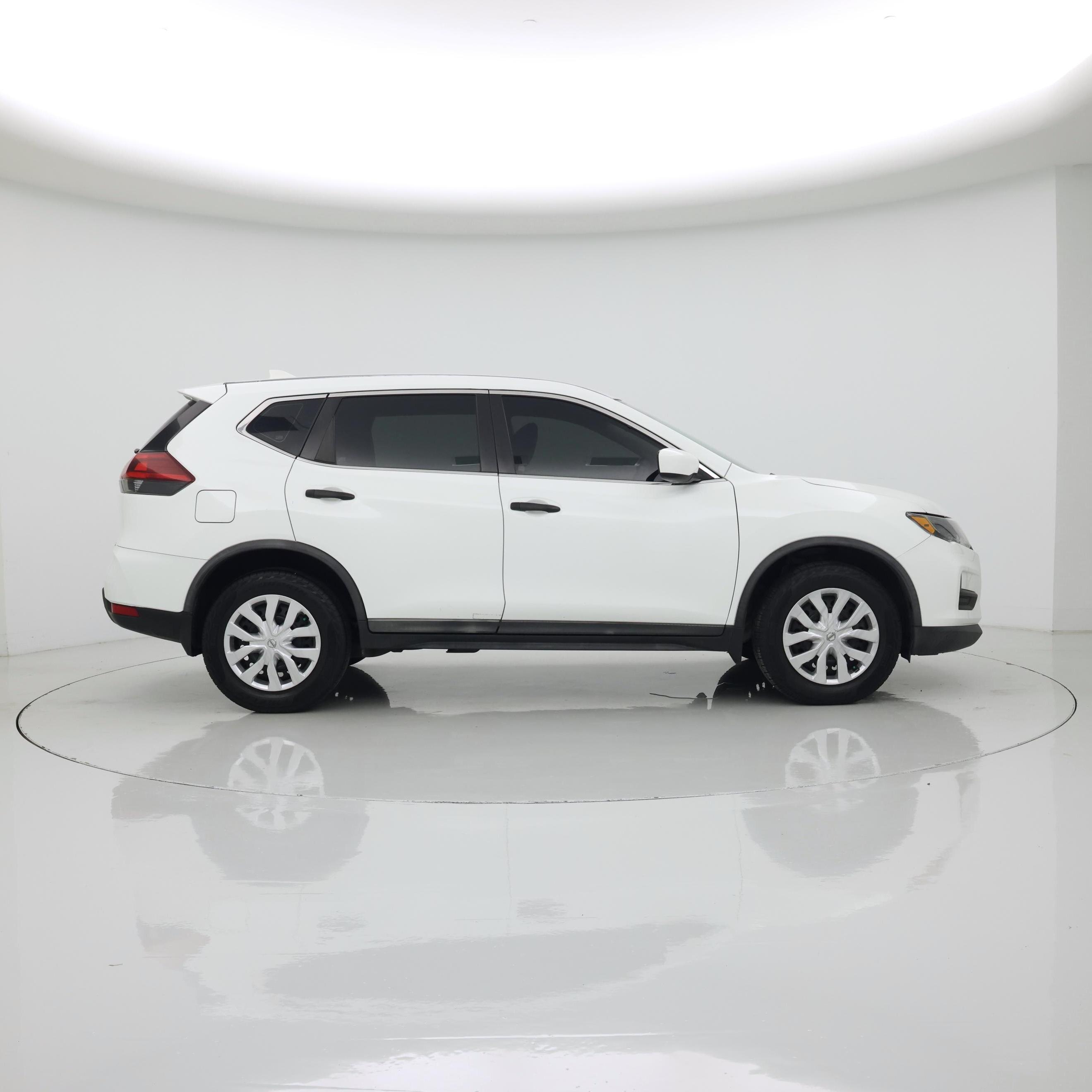 Thumbnail: 2018 Nissan Rogue - 7