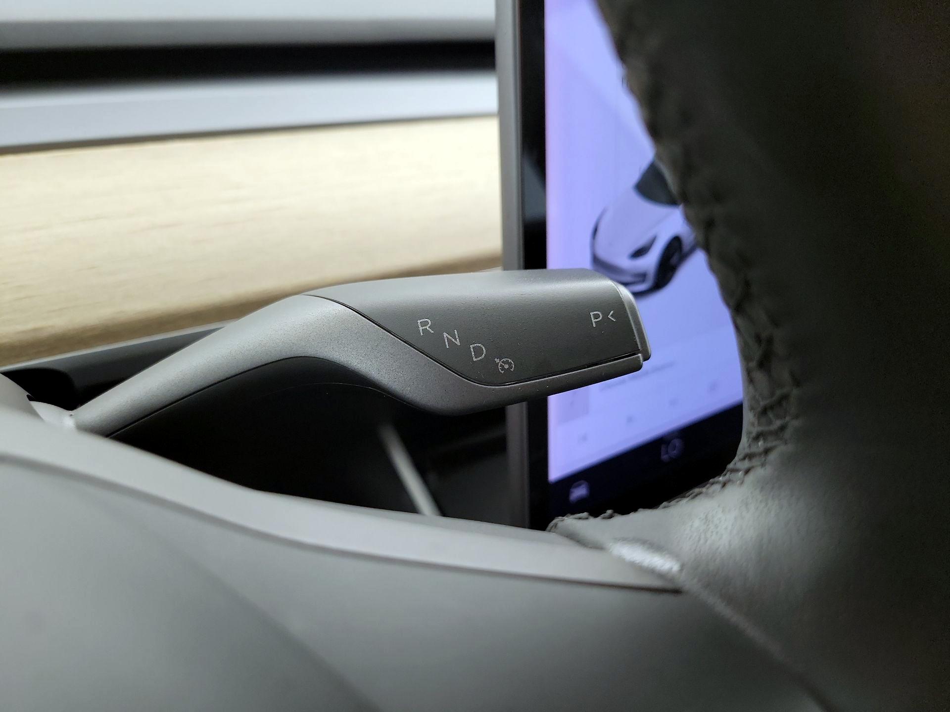 Thumbnail: 2020 Tesla Model 3 - 17