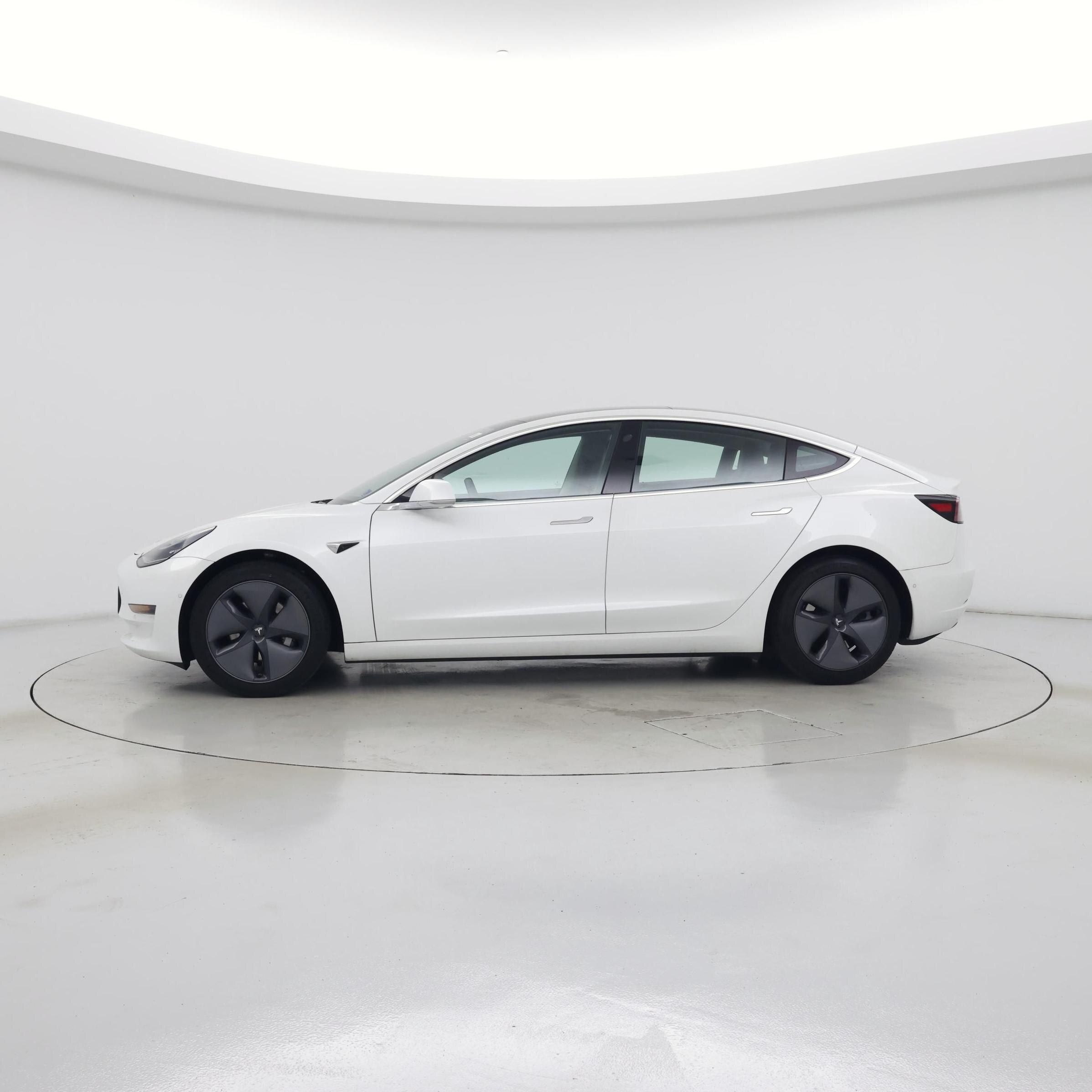 Thumbnail: 2020 Tesla Model 3 - 3