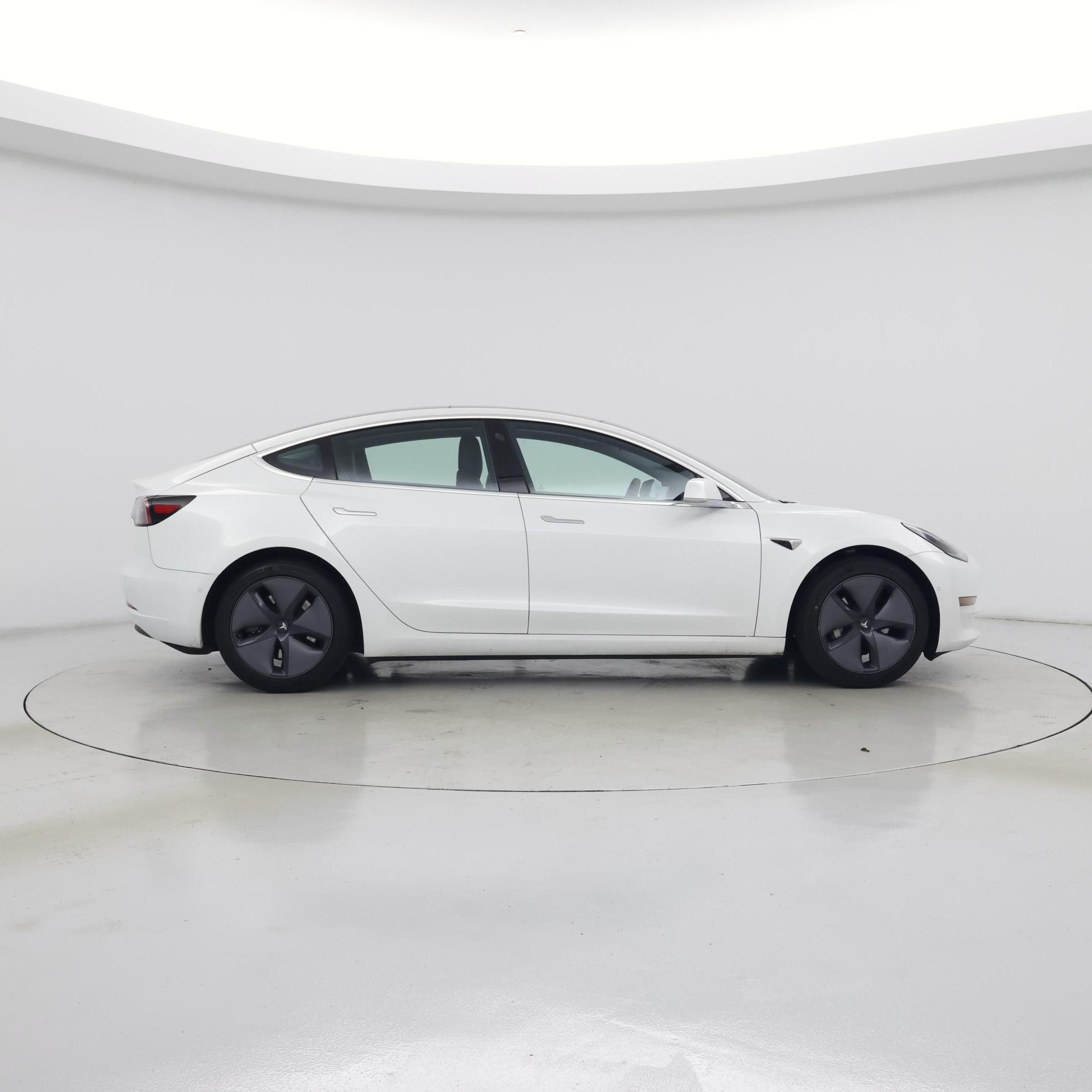 Thumbnail: 2020 Tesla Model 3 - 7