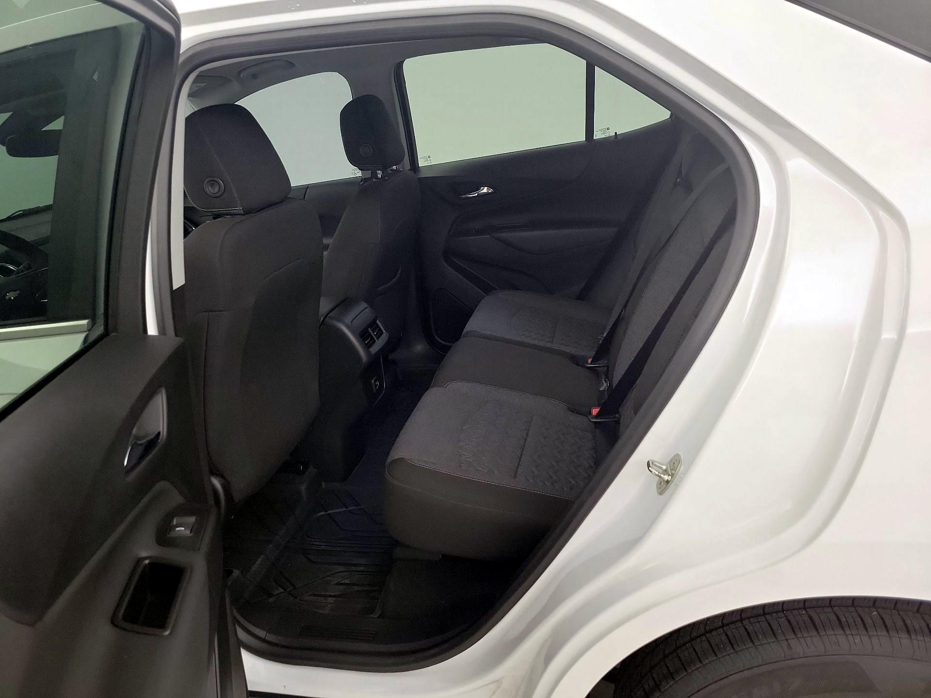 Thumbnail: 2022 Chevrolet Equinox - 19