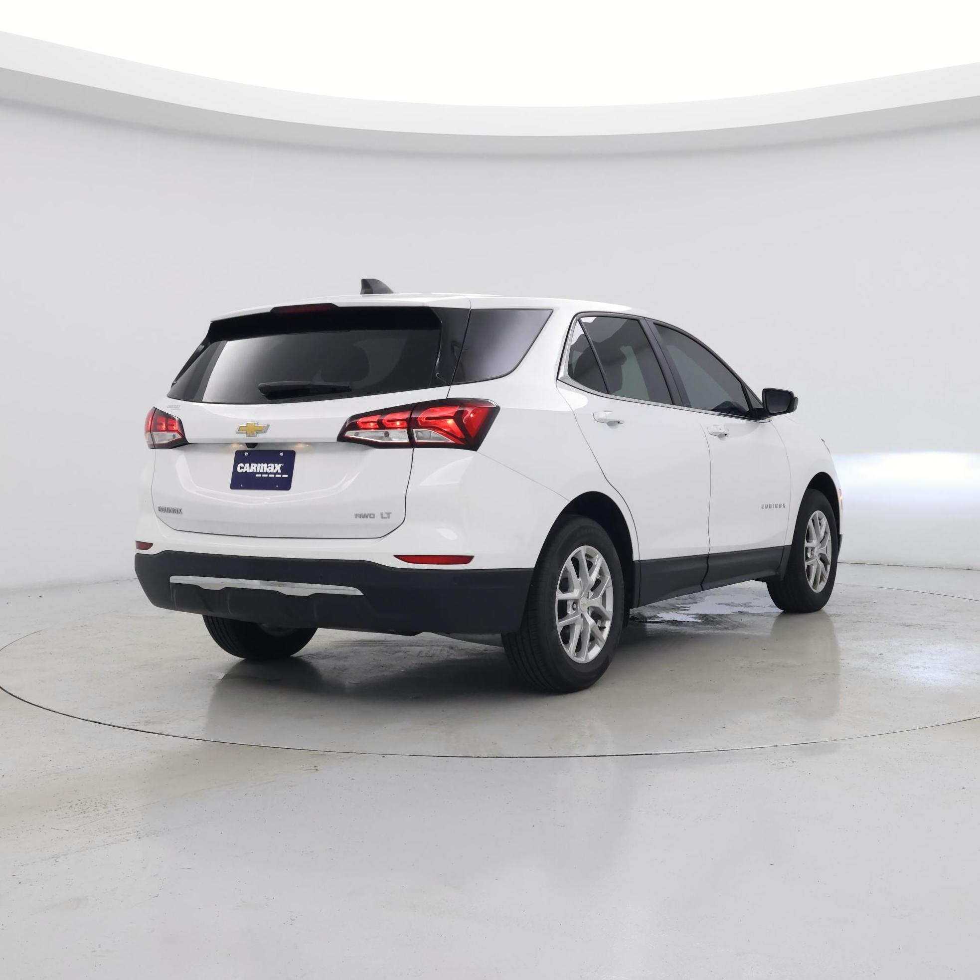 Thumbnail: 2022 Chevrolet Equinox - 8