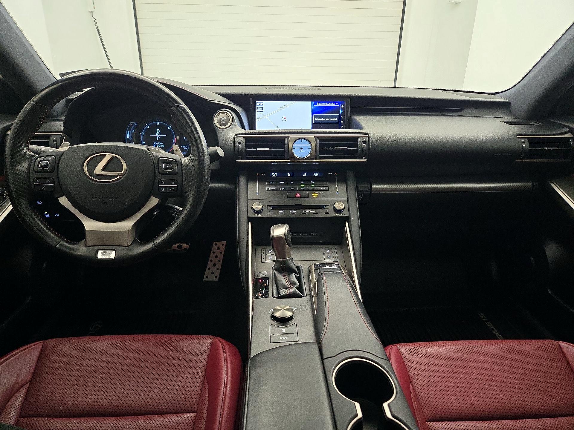 Thumbnail: 2018 Lexus IS - 9