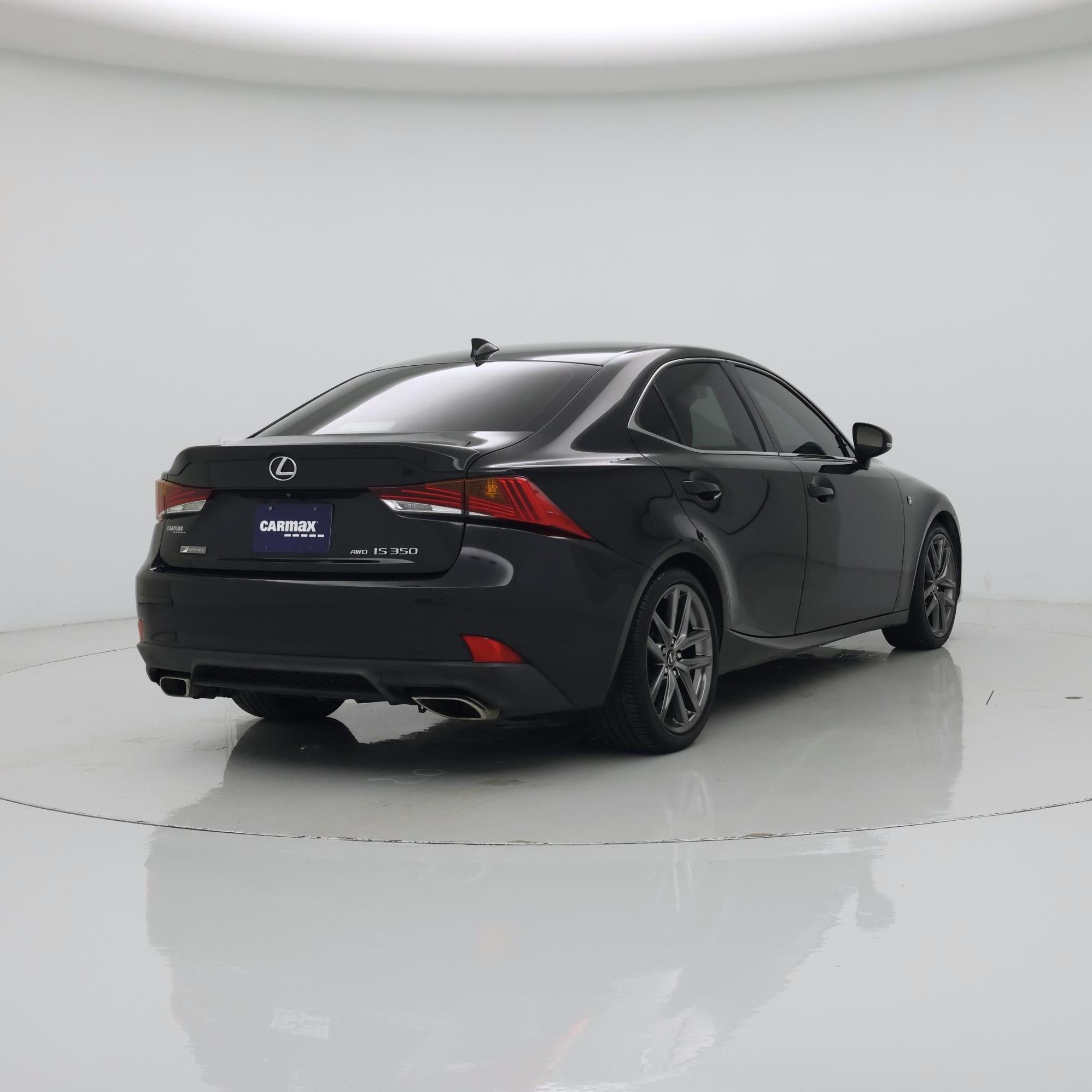 Thumbnail: 2018 Lexus IS - 8