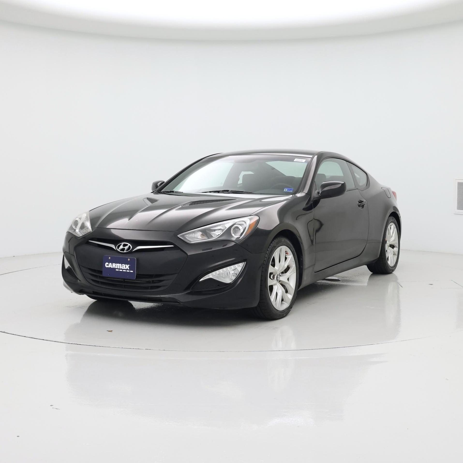 Thumbnail: 2014 Hyundai Genesis - 4