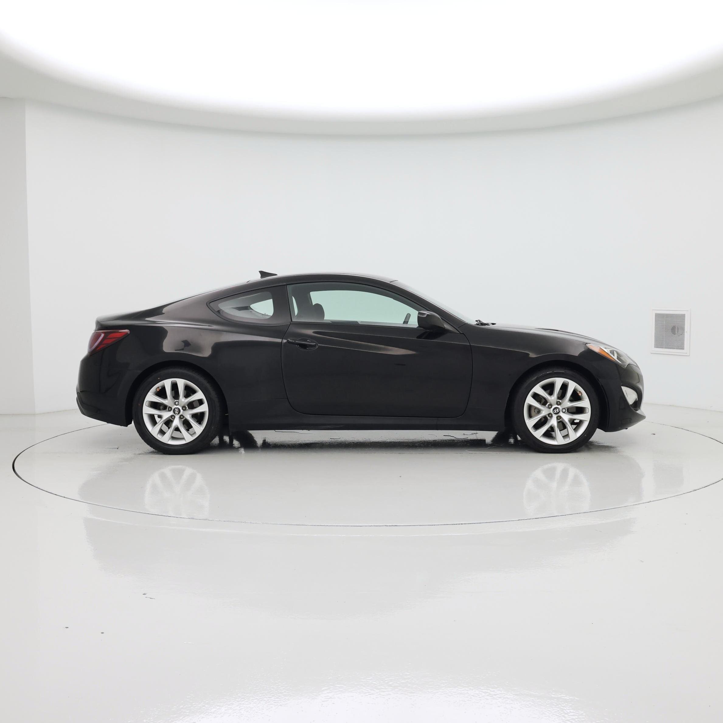 Thumbnail: 2014 Hyundai Genesis - 7
