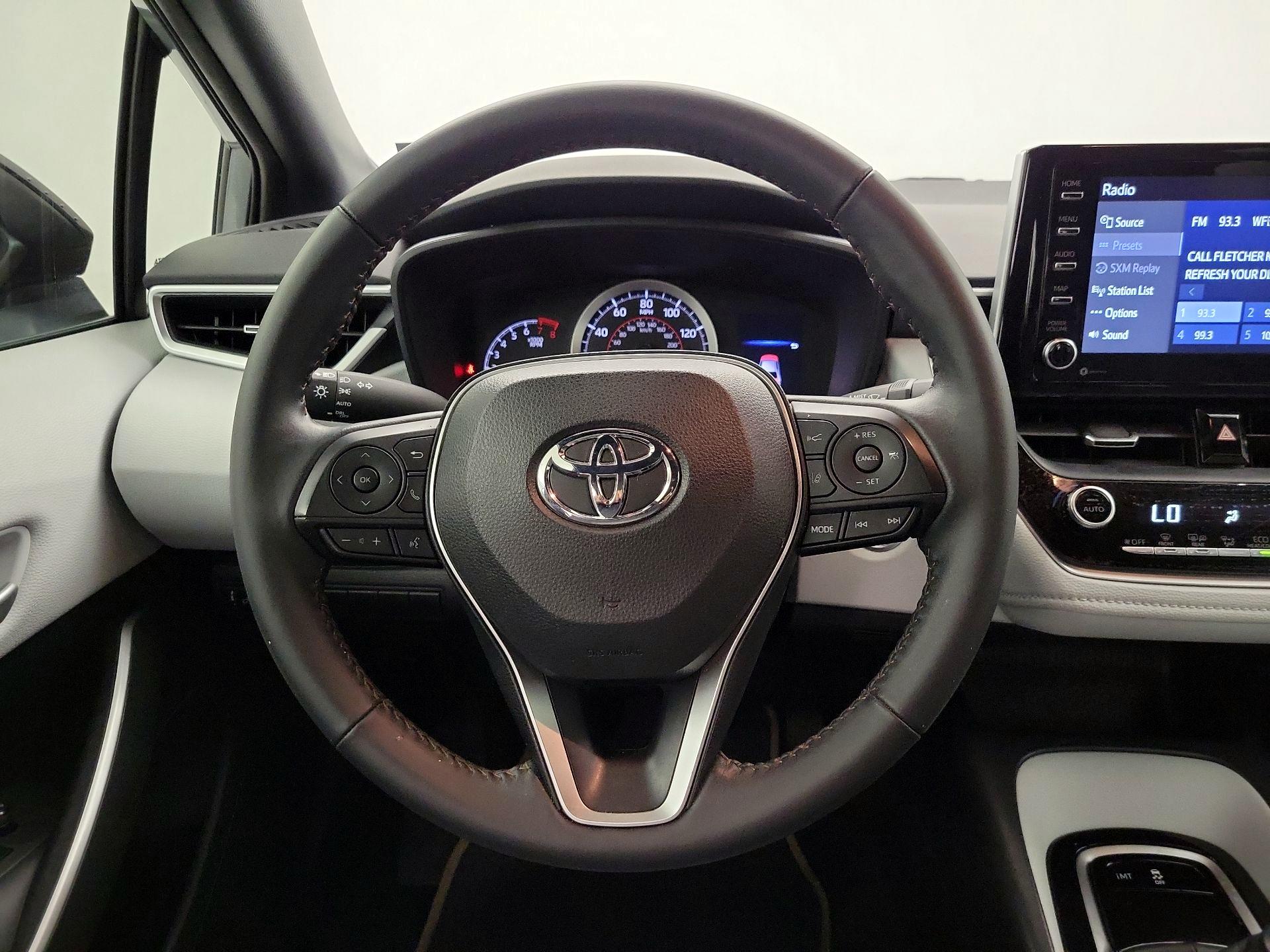 Thumbnail: 2021 Toyota Corolla - 10