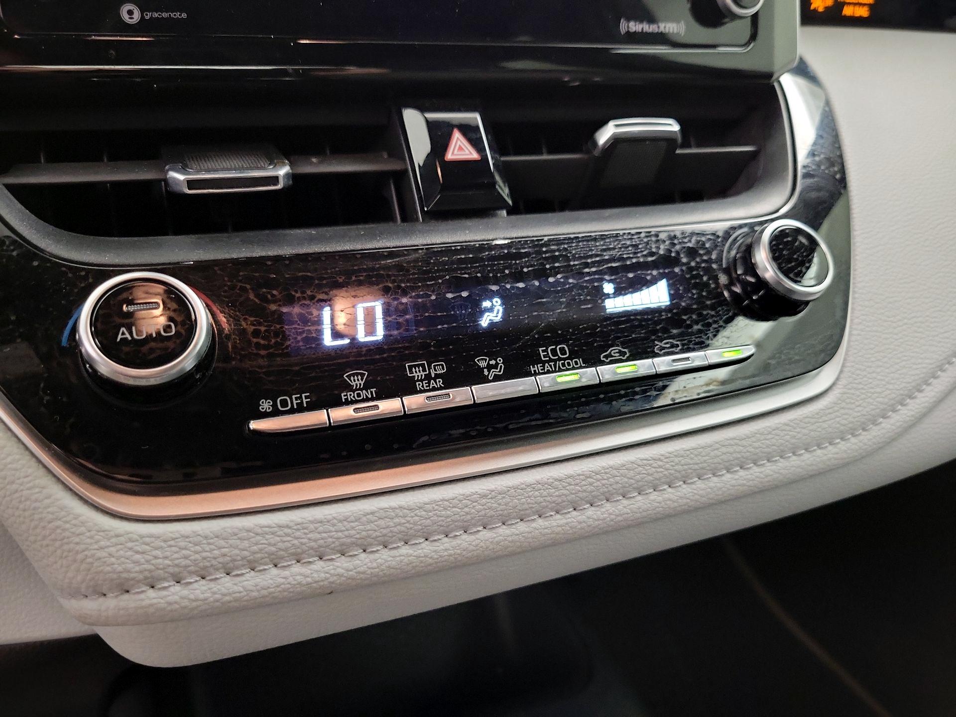 Thumbnail: 2021 Toyota Corolla - 16