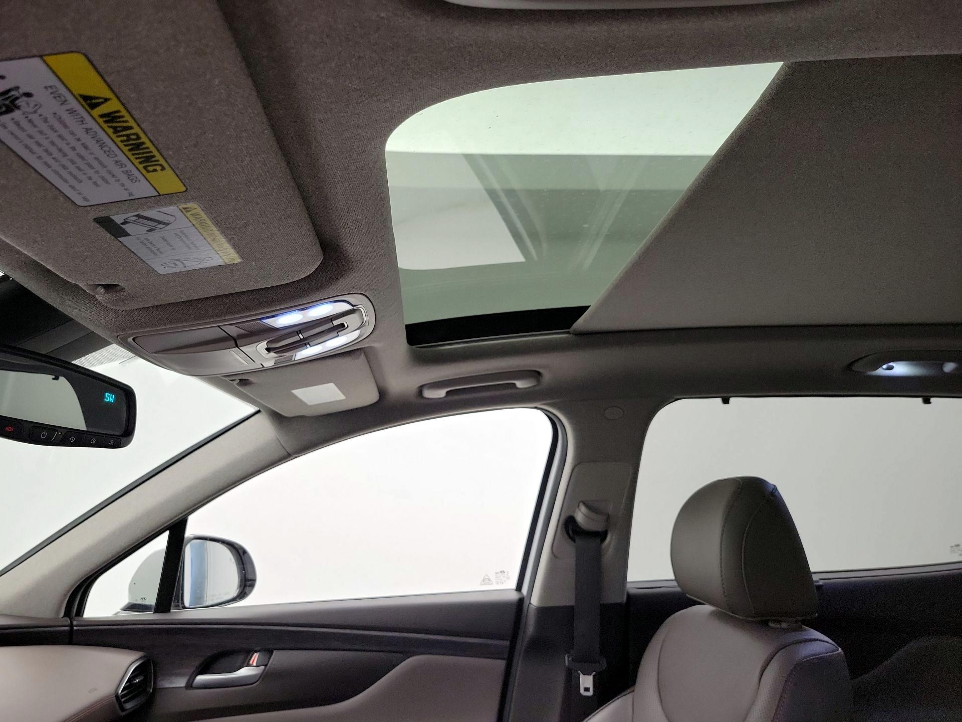 Thumbnail: 2019 Hyundai Santa Fe - 19