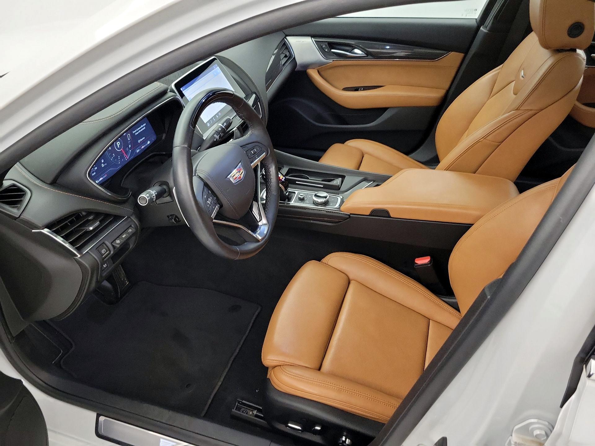 Thumbnail: 2024 Cadillac CT5 - 11