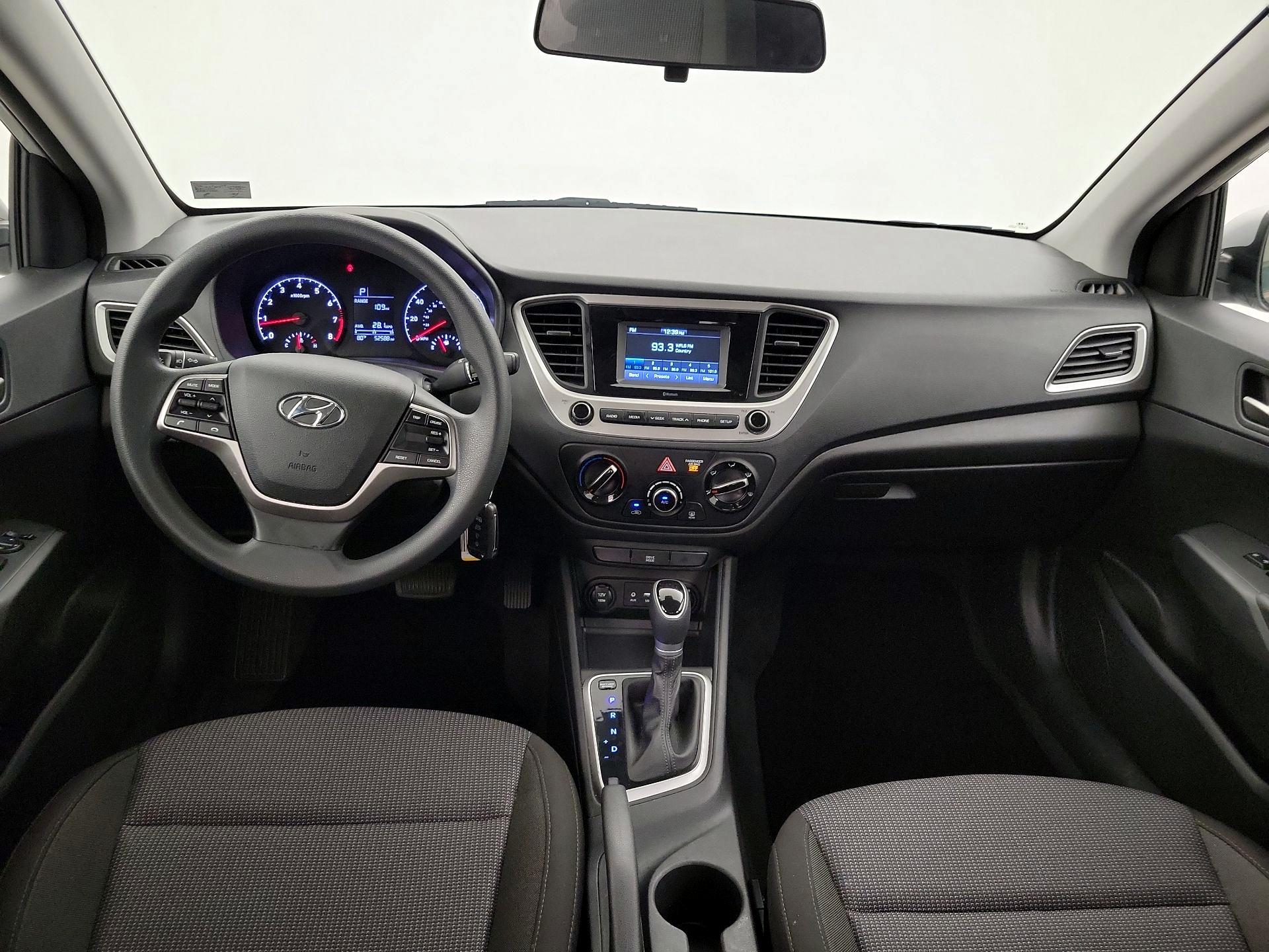 Thumbnail: 2022 Hyundai Accent - 9