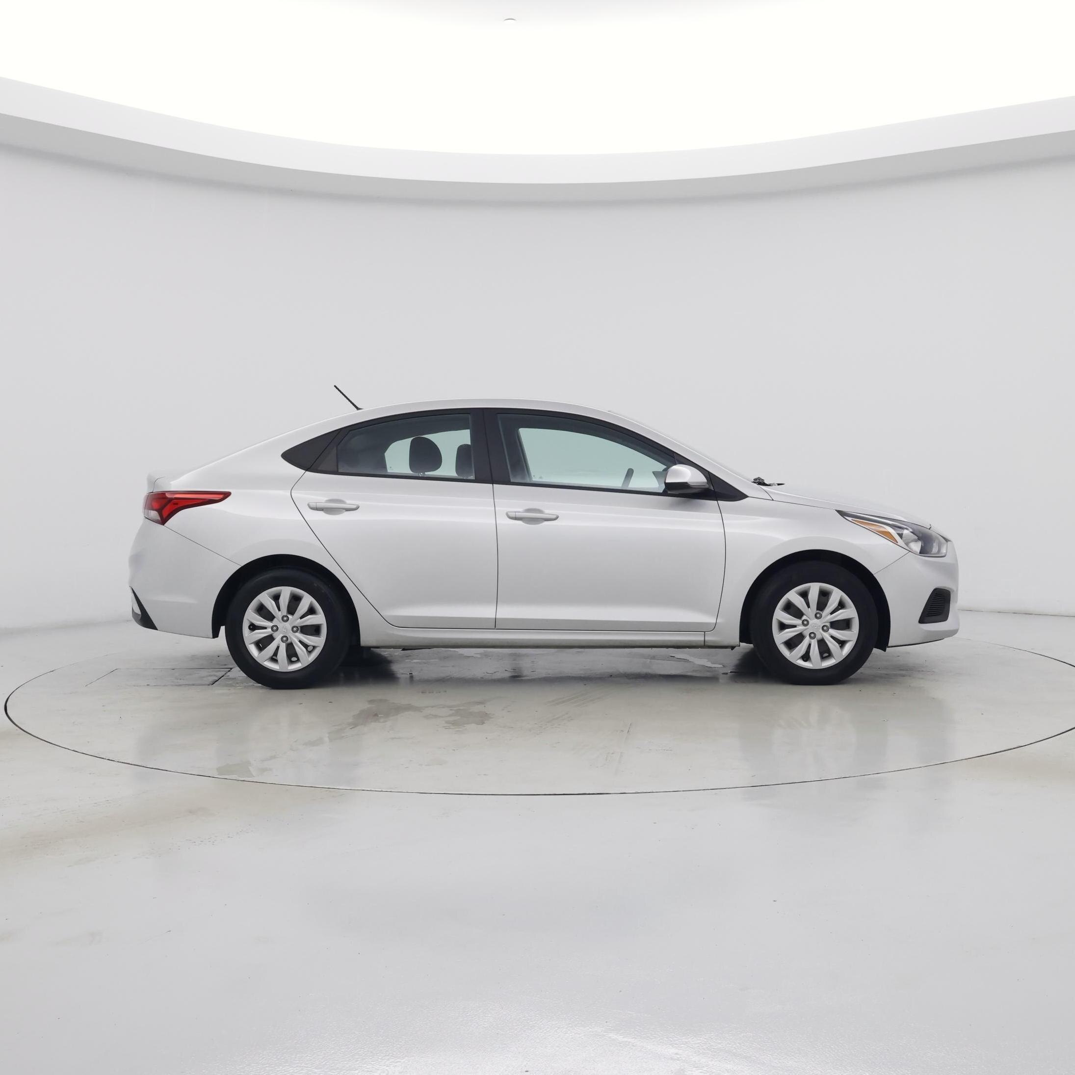 Thumbnail: 2022 Hyundai Accent - 7