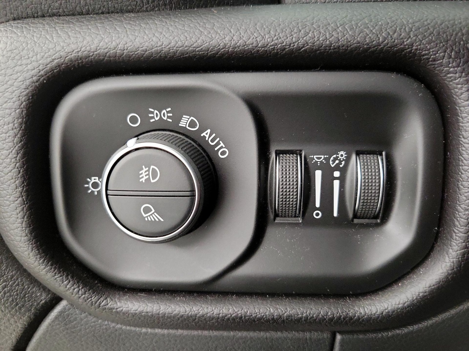 2021 RAM Ram 2500 Pickup Power Wagon - Photo 14