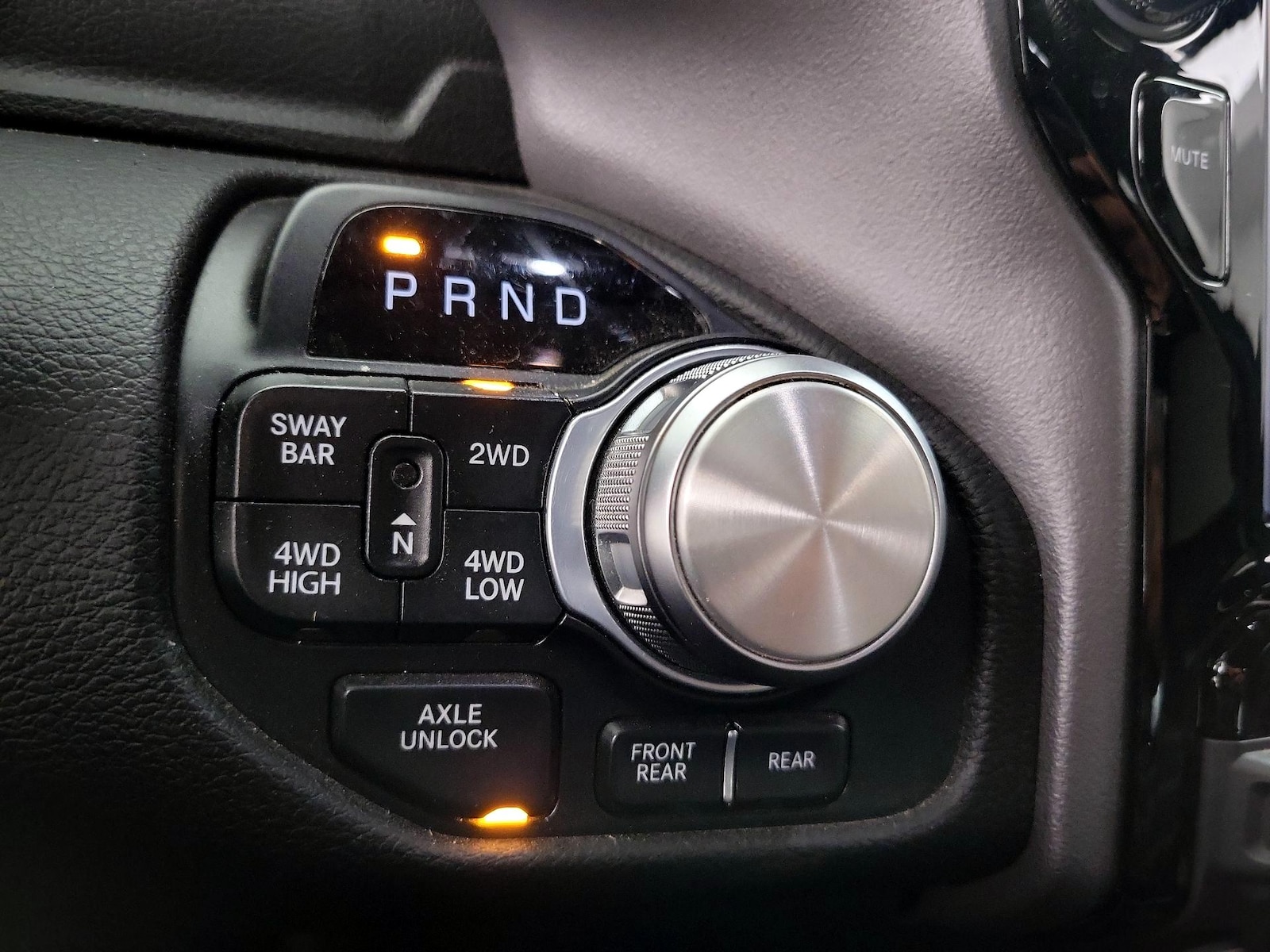 2021 RAM Ram 2500 Pickup Power Wagon - Photo 19