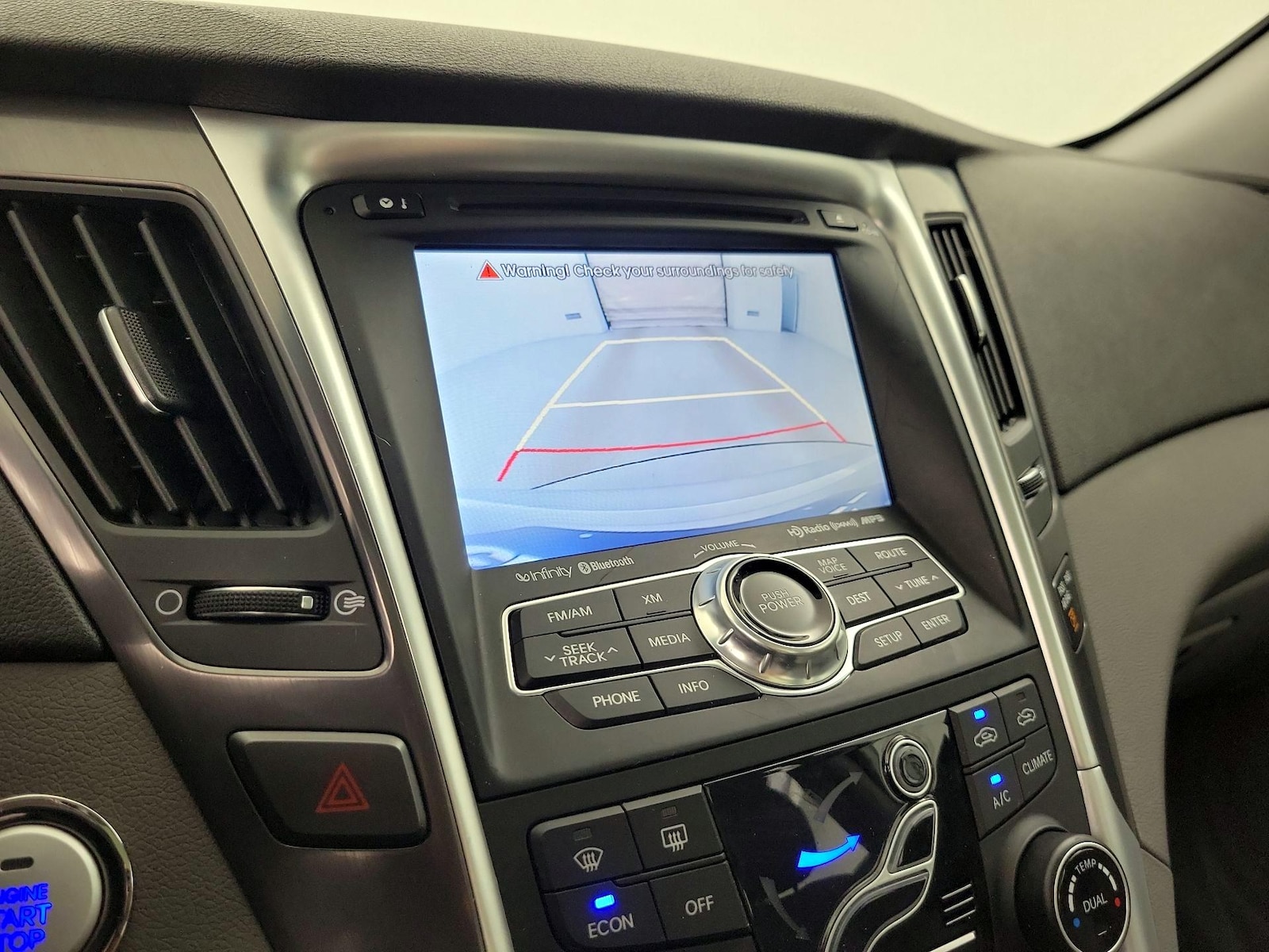 2015 Hyundai Sonata Hybrid Limited - Photo 15