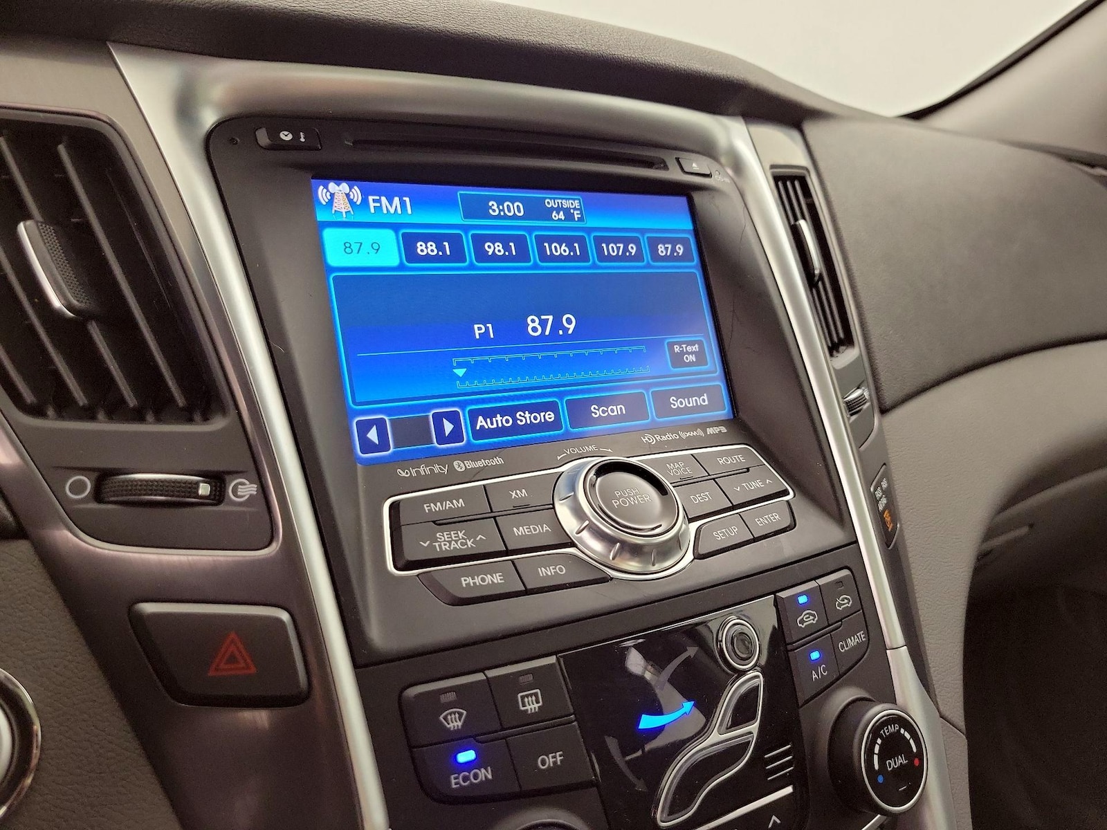 2015 Hyundai Sonata Hybrid Limited - Photo 16