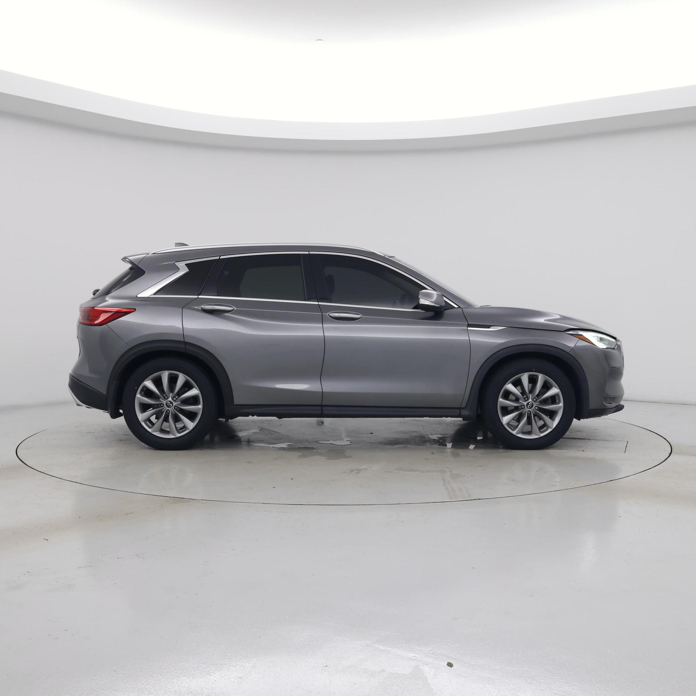 Thumbnail: 2019 INFINITI QX50 - 7