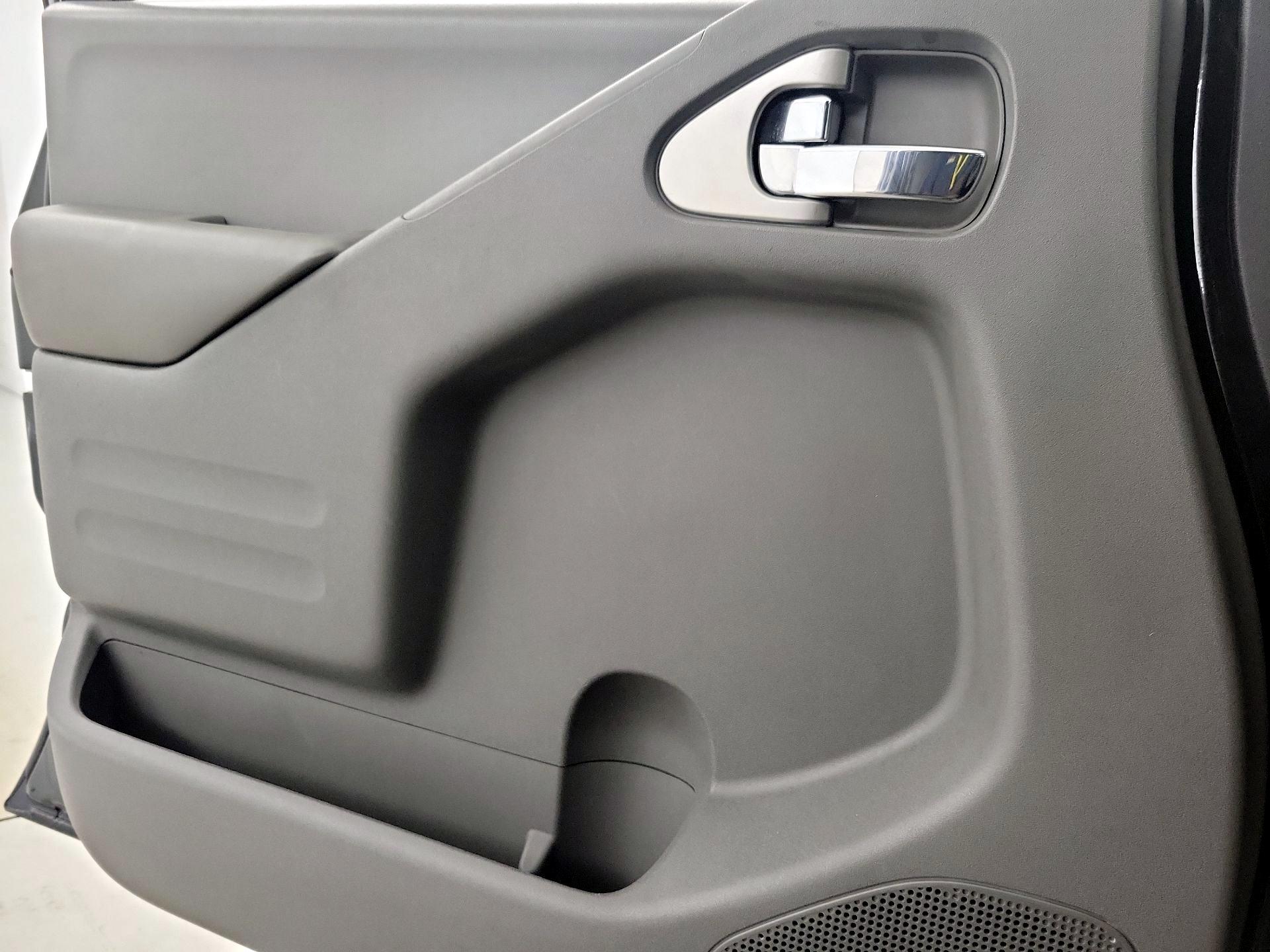 Thumbnail: 2018 Nissan Frontier - 12