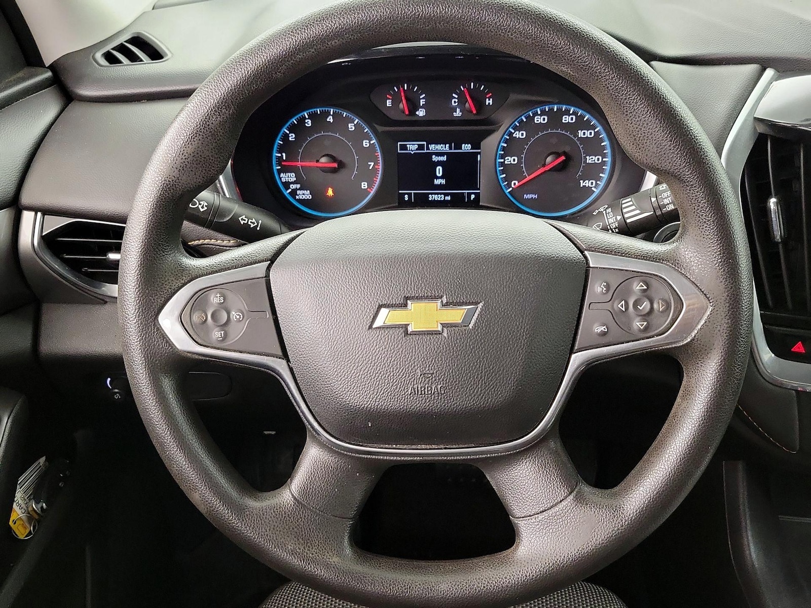 2020 Chevrolet Traverse LS - Photo 11