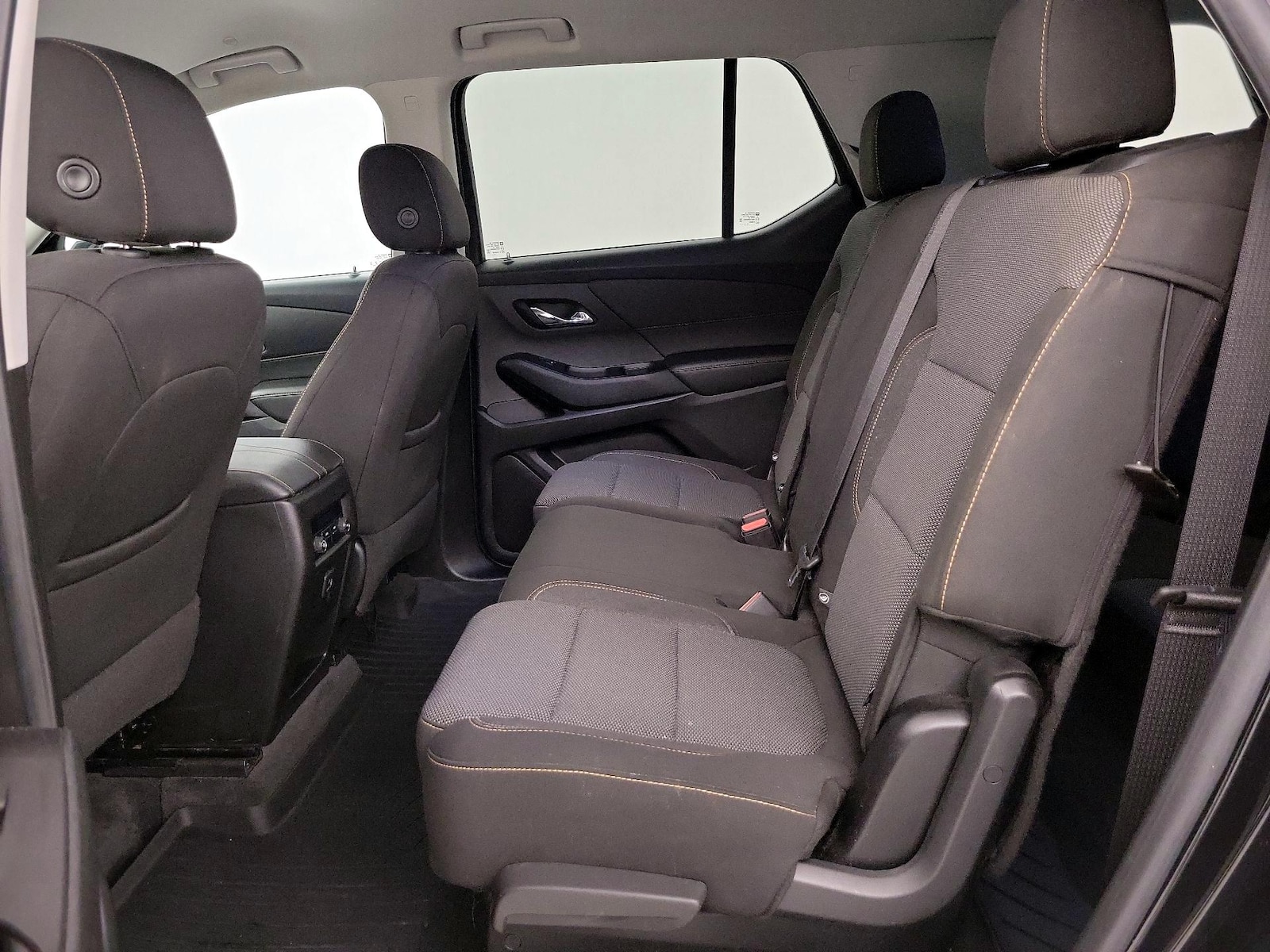 2020 Chevrolet Traverse LS - Photo 20
