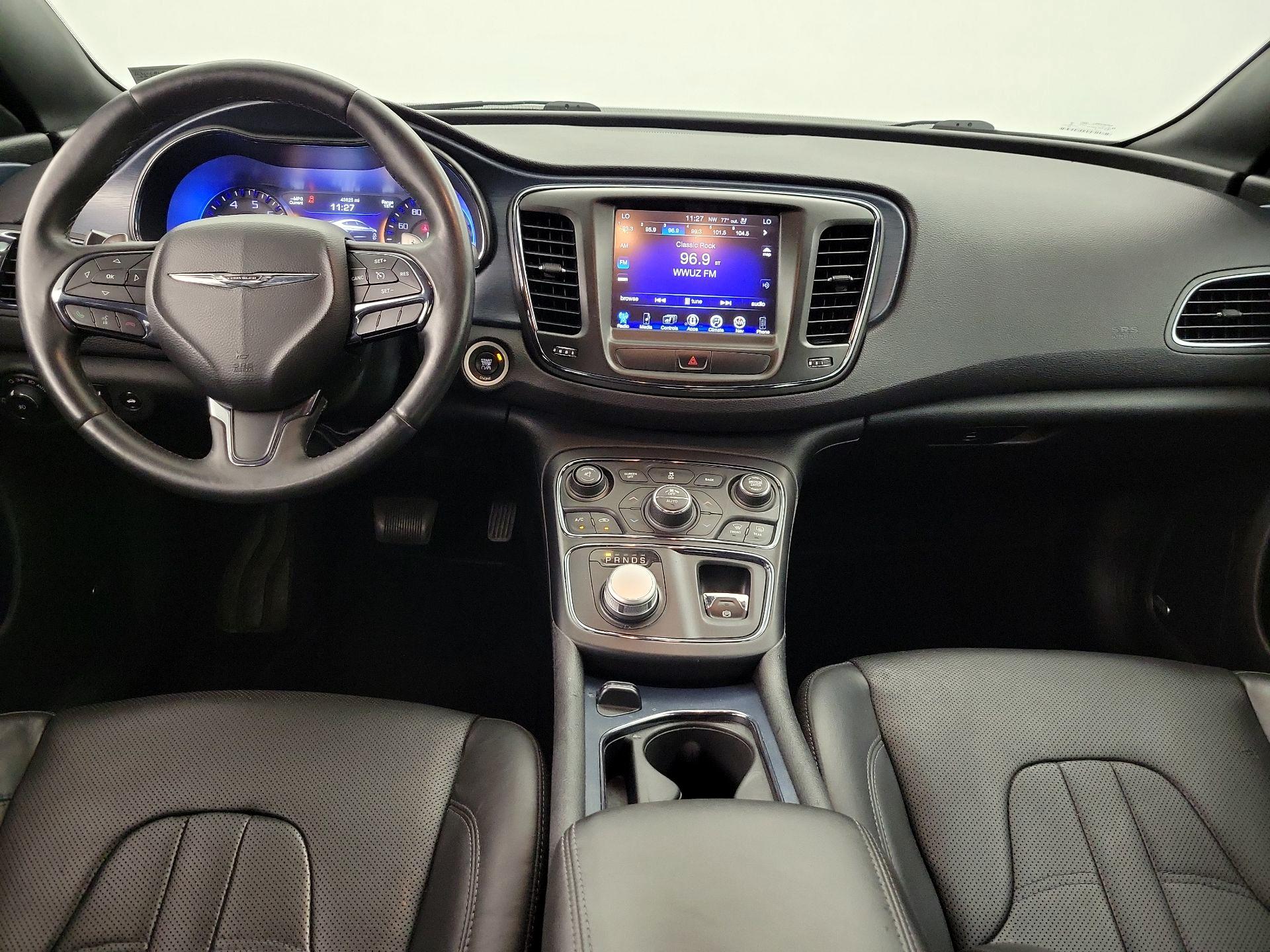 Thumbnail: 2015 Chrysler 200 - 9
