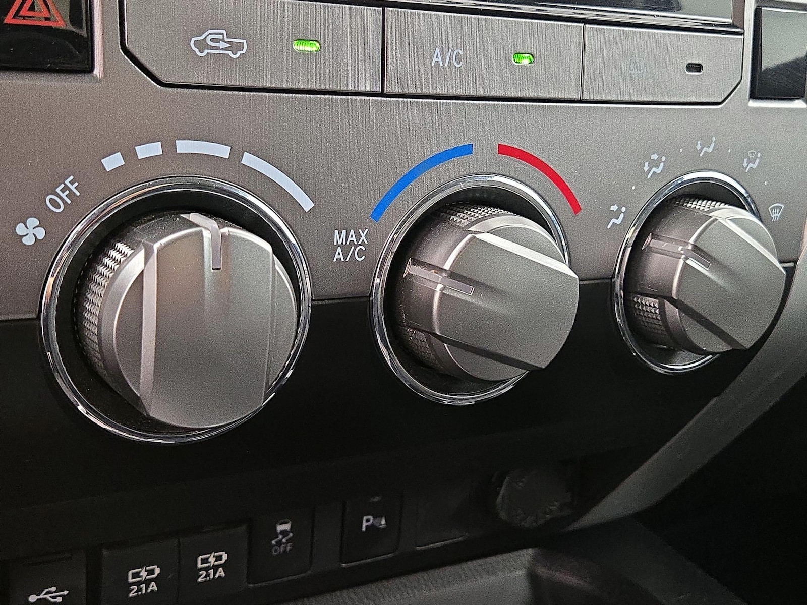 2021 Toyota Tundra SR5 - Photo 17
