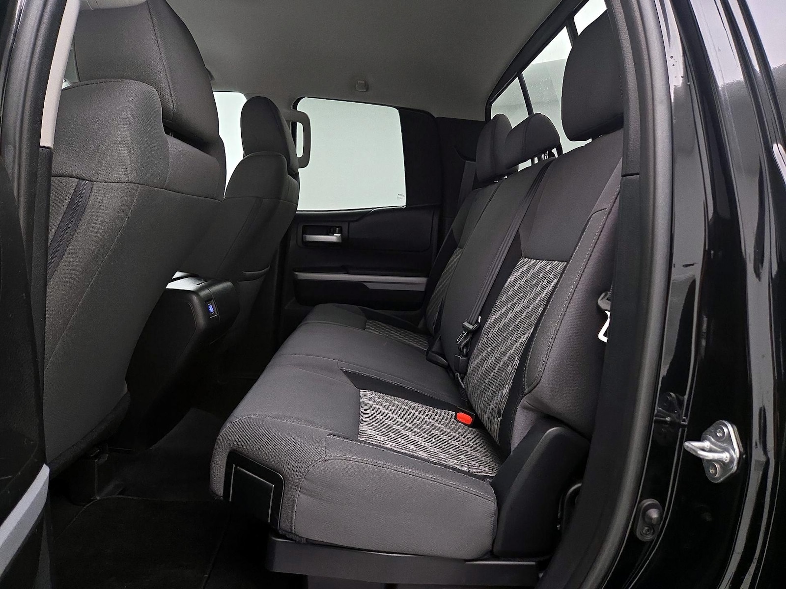2021 Toyota Tundra SR5 - Photo 20