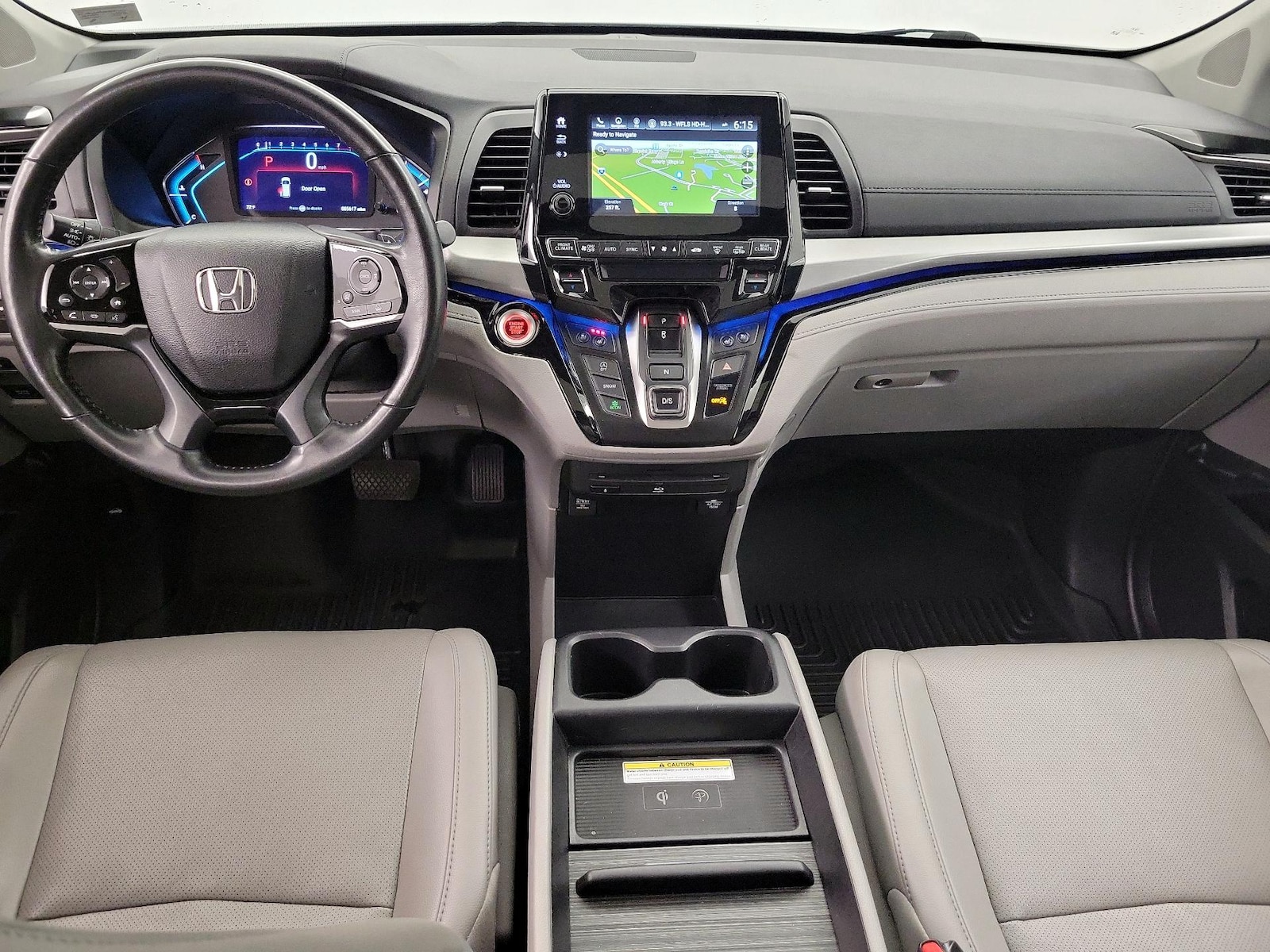 Apple CarPlay® & Android Auto™