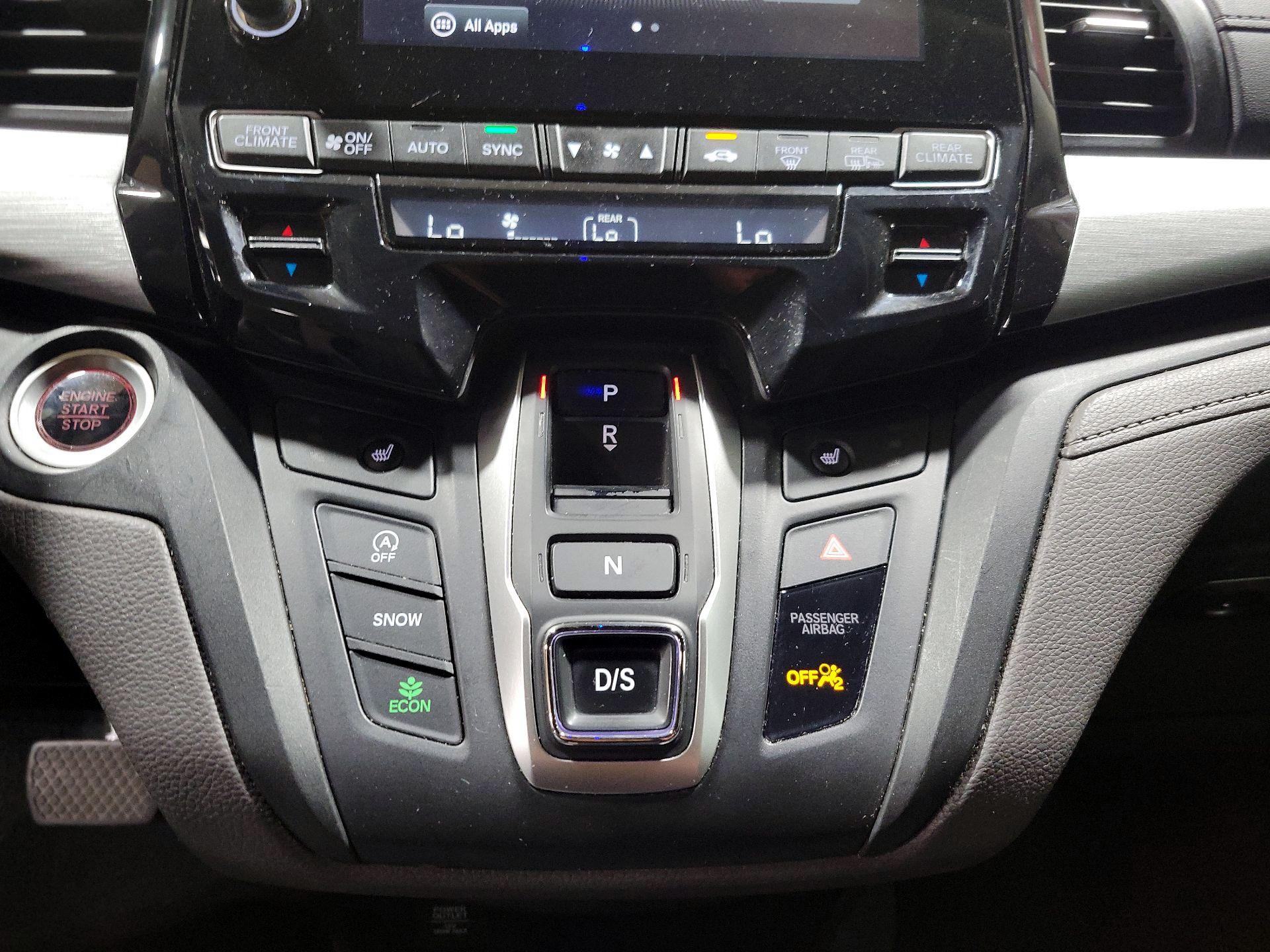 Thumbnail: 2020 Honda Odyssey - 17