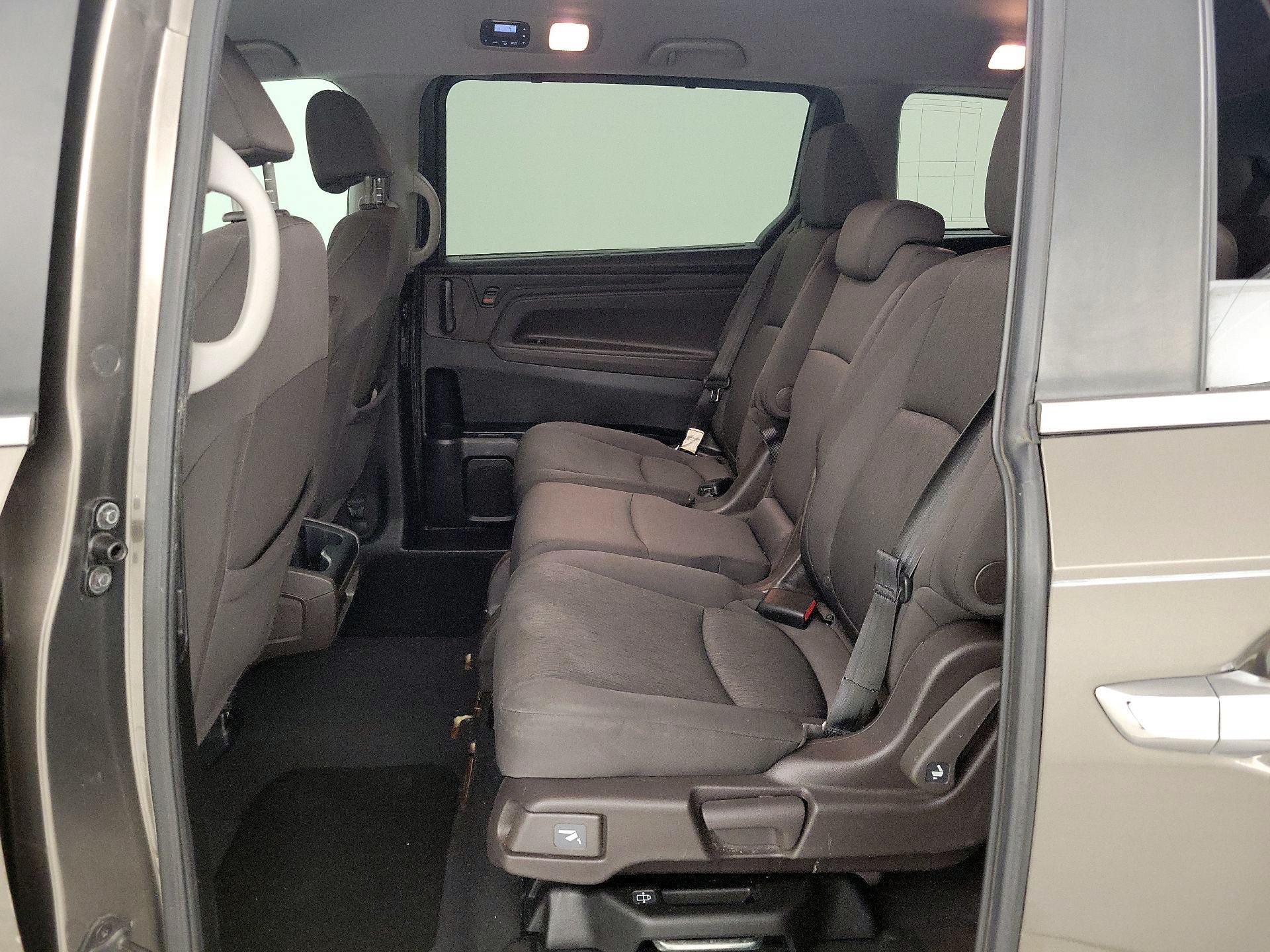 Thumbnail: 2020 Honda Odyssey - 18