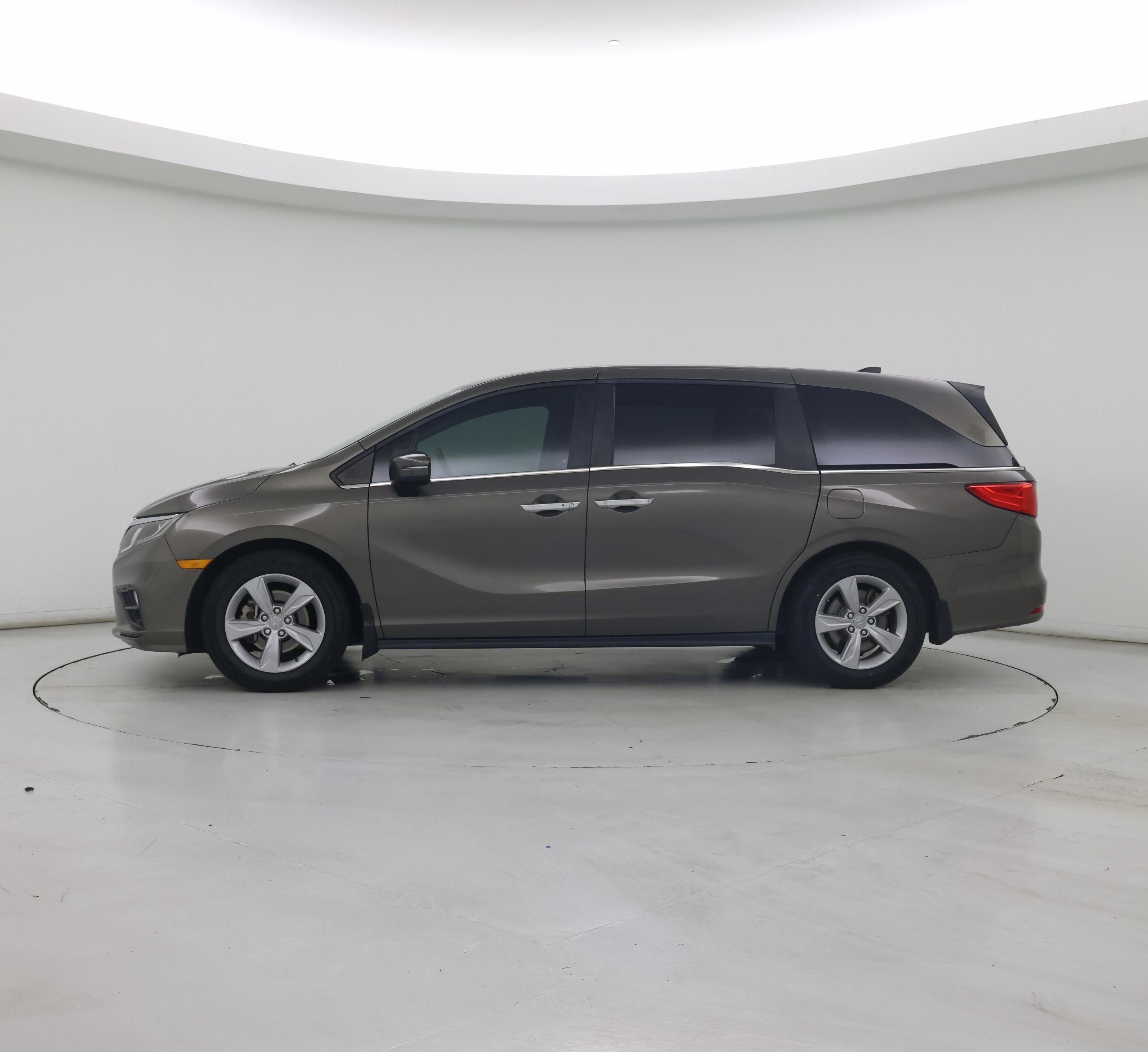 Thumbnail: 2020 Honda Odyssey - 3