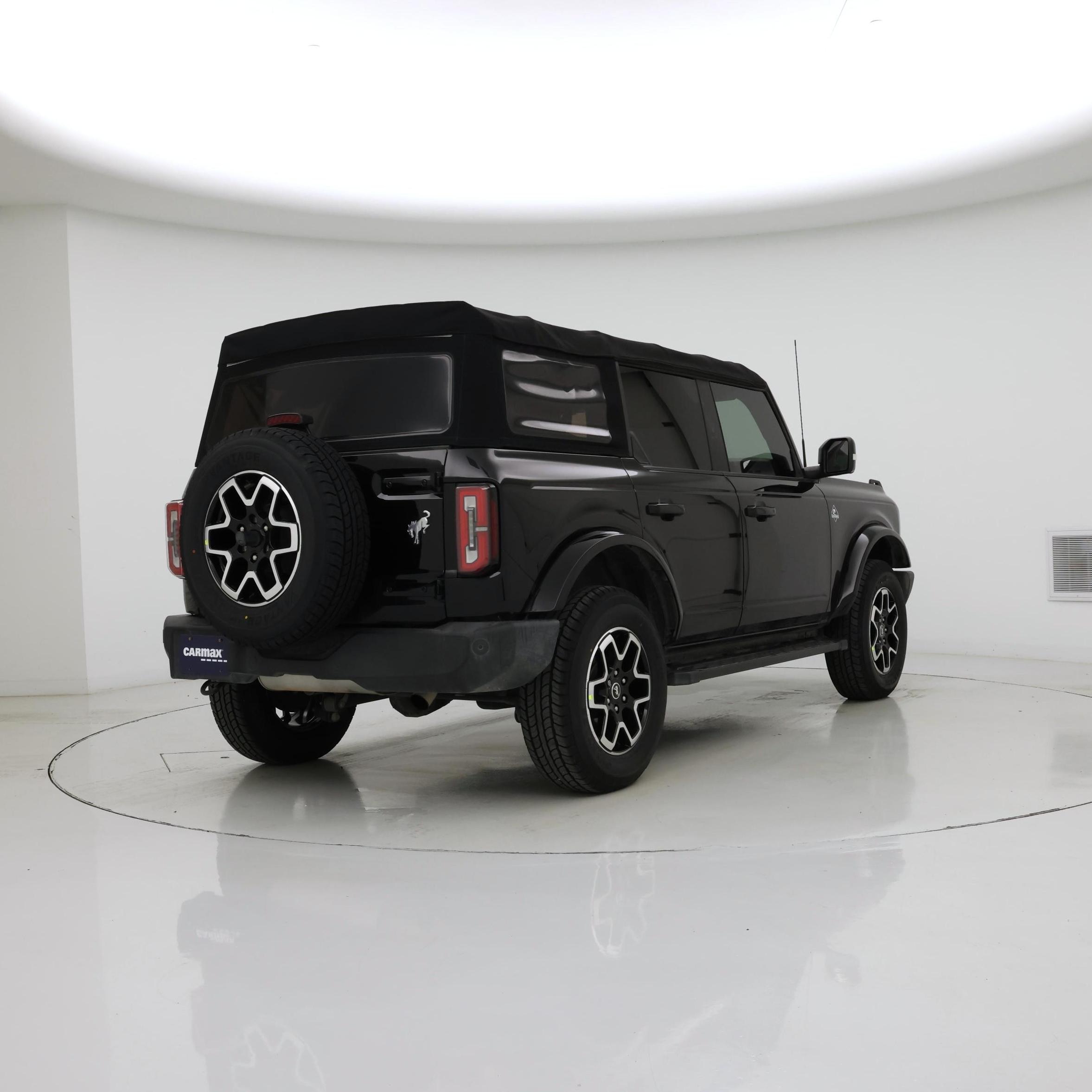 Thumbnail: 2021 Ford Bronco - 8