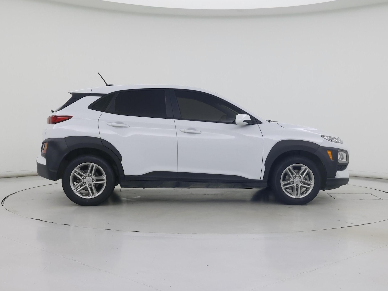2021 Hyundai Kona SE - Photo 8