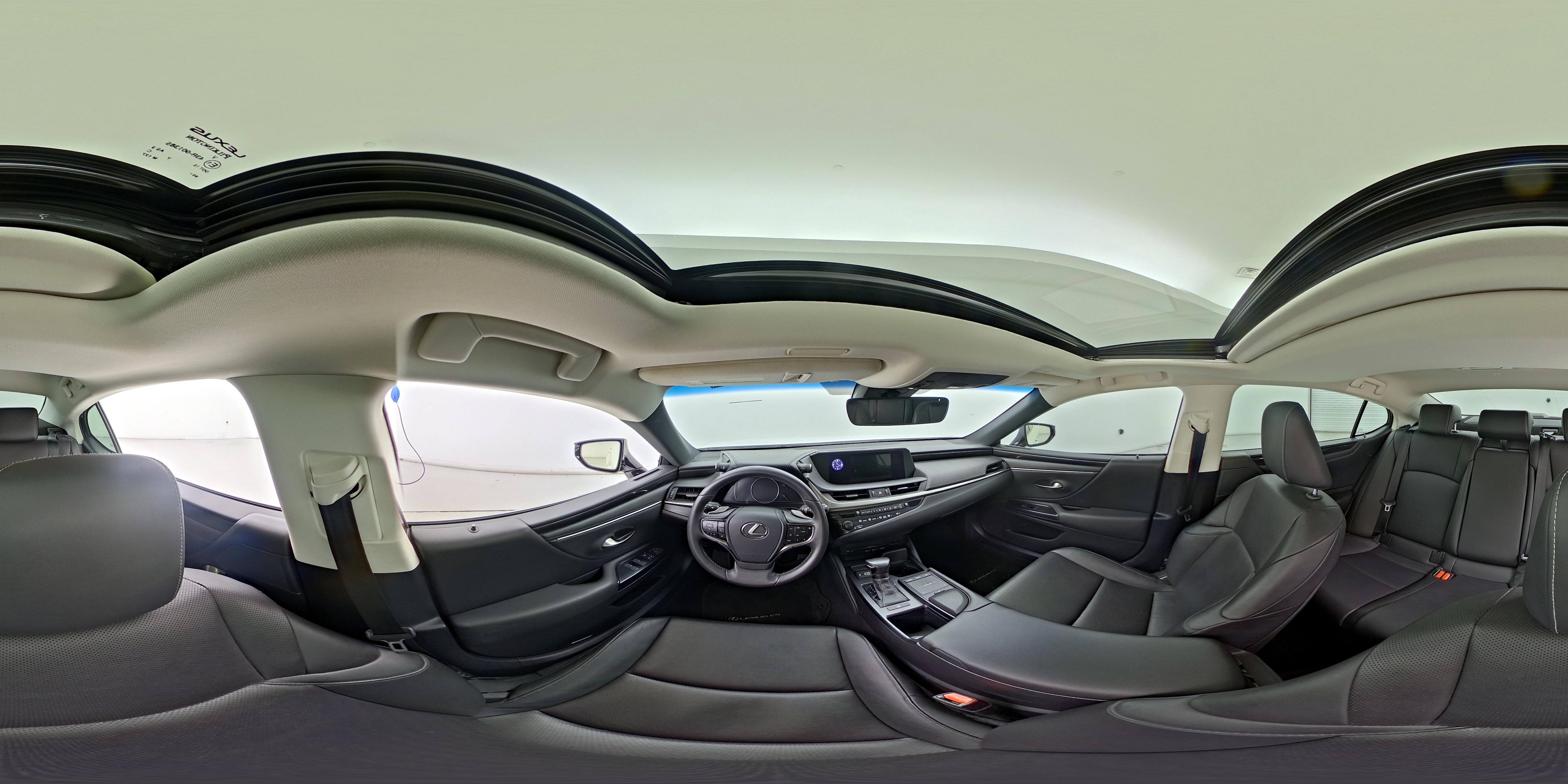 2020 Lexus ES 350 - Photo 26