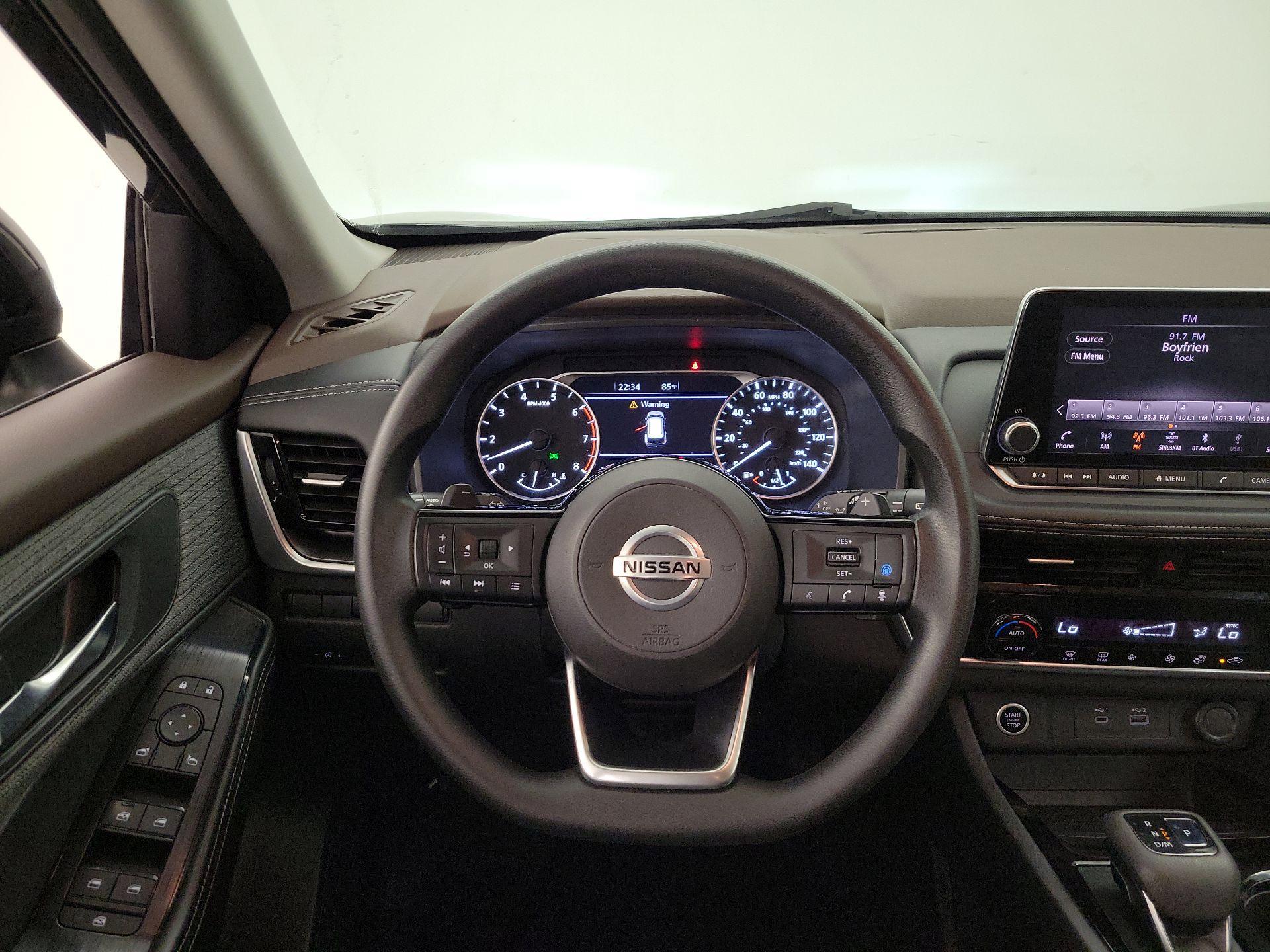 Thumbnail: 2021 Nissan Rogue - 10