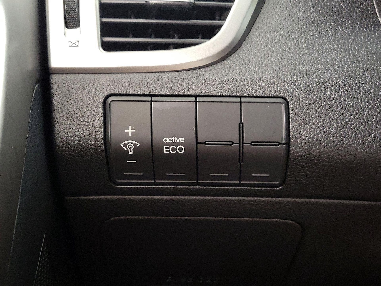 2016 Hyundai Elantra GT Base - Photo 14