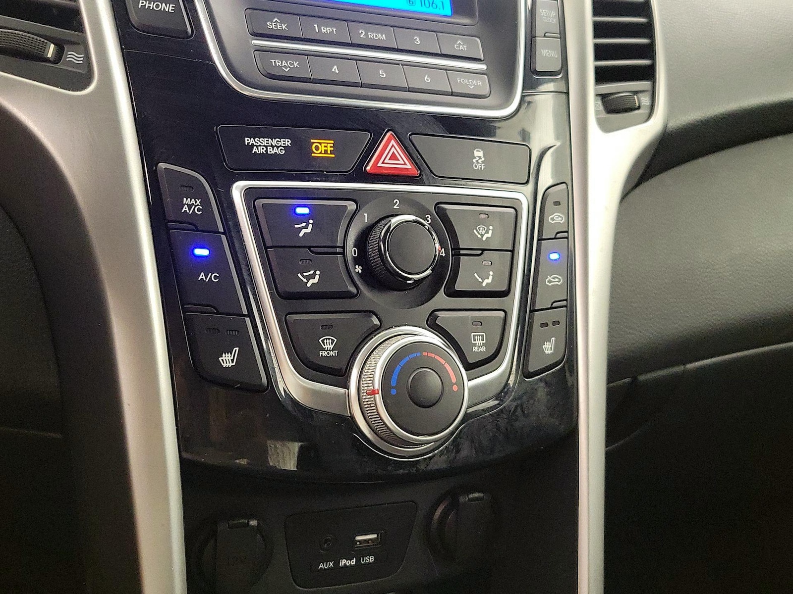 2016 Hyundai Elantra GT Base - Photo 16