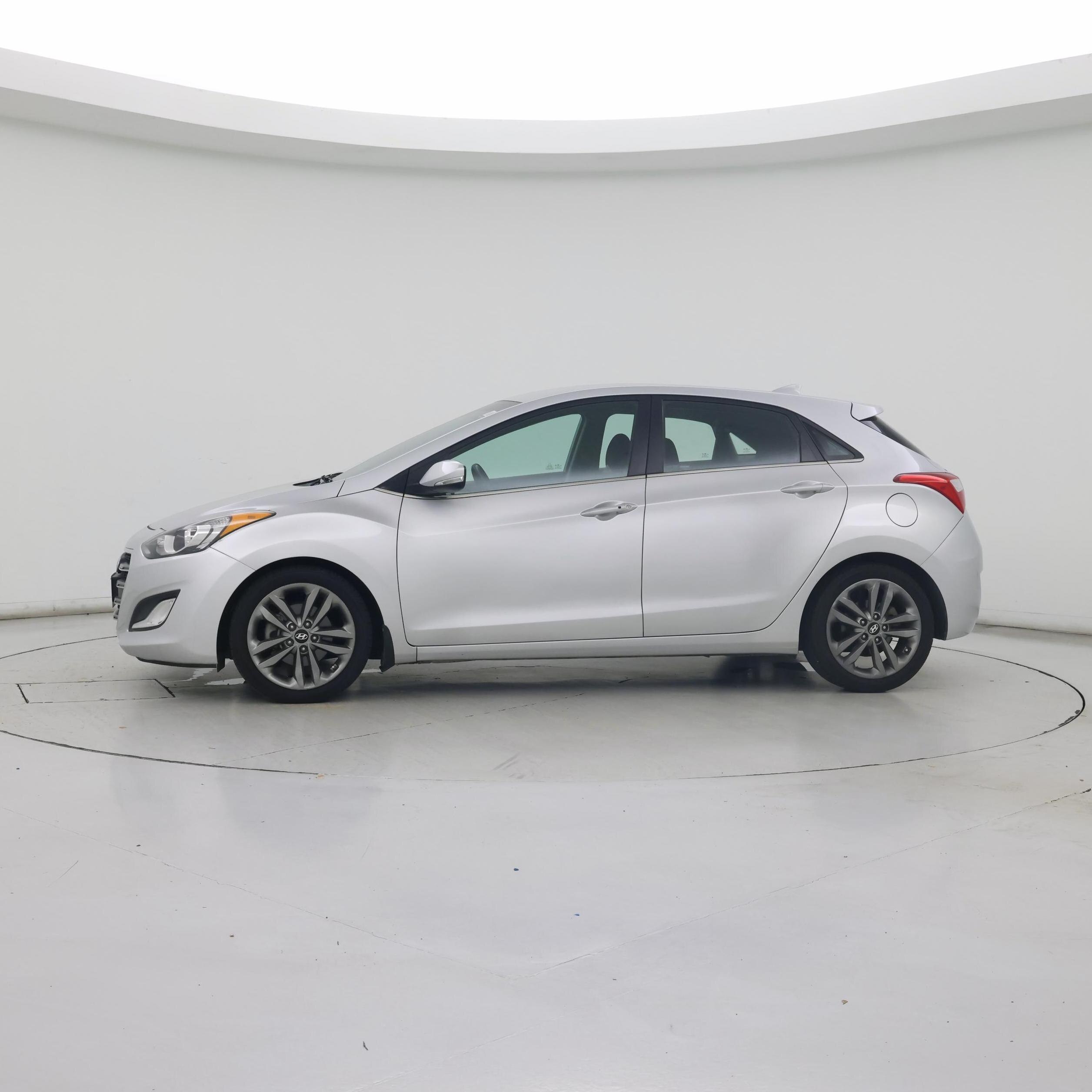 Thumbnail: 2016 Hyundai Elantra - 3