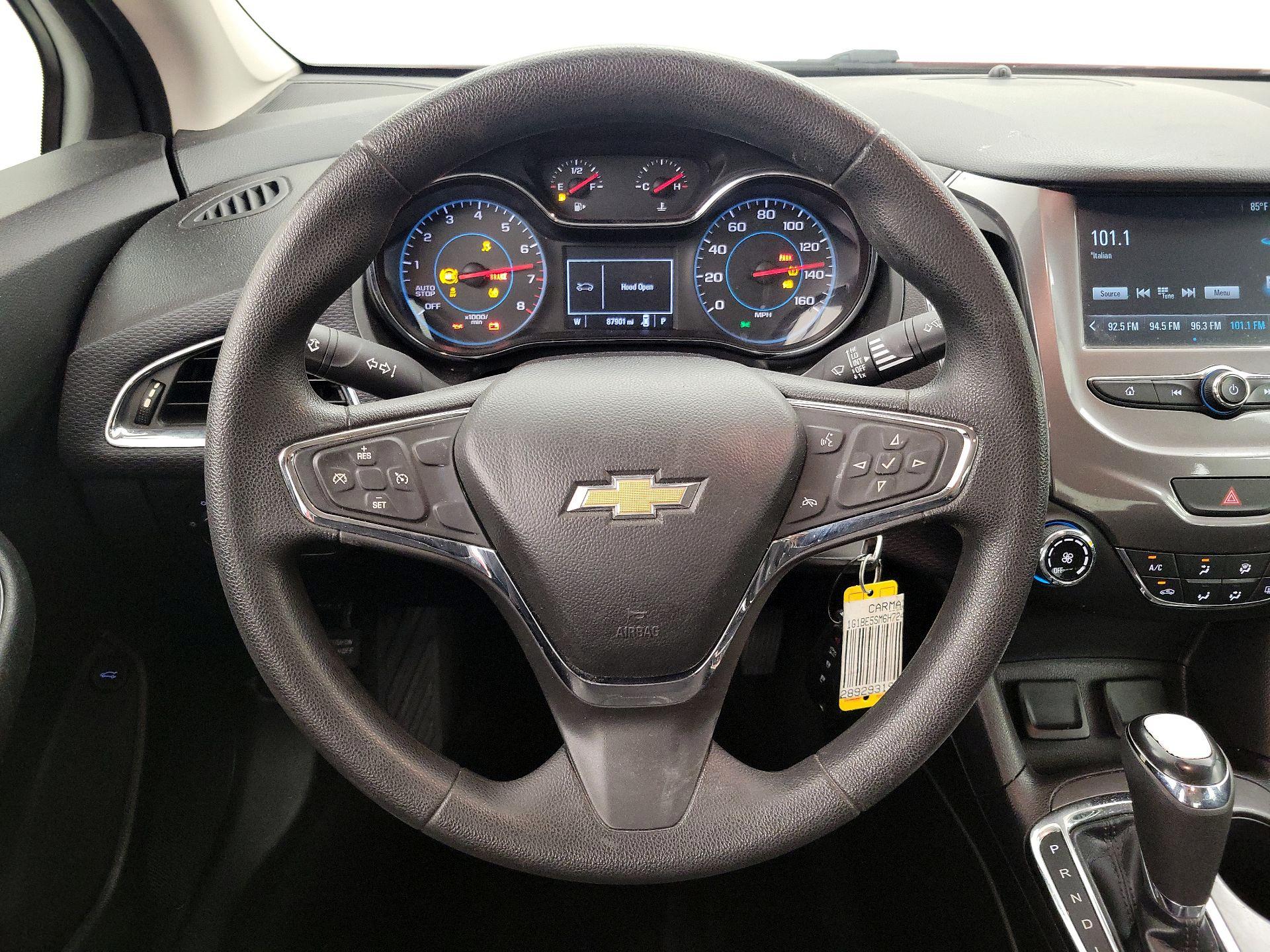 Thumbnail: 2017 Chevrolet Cruze - 10