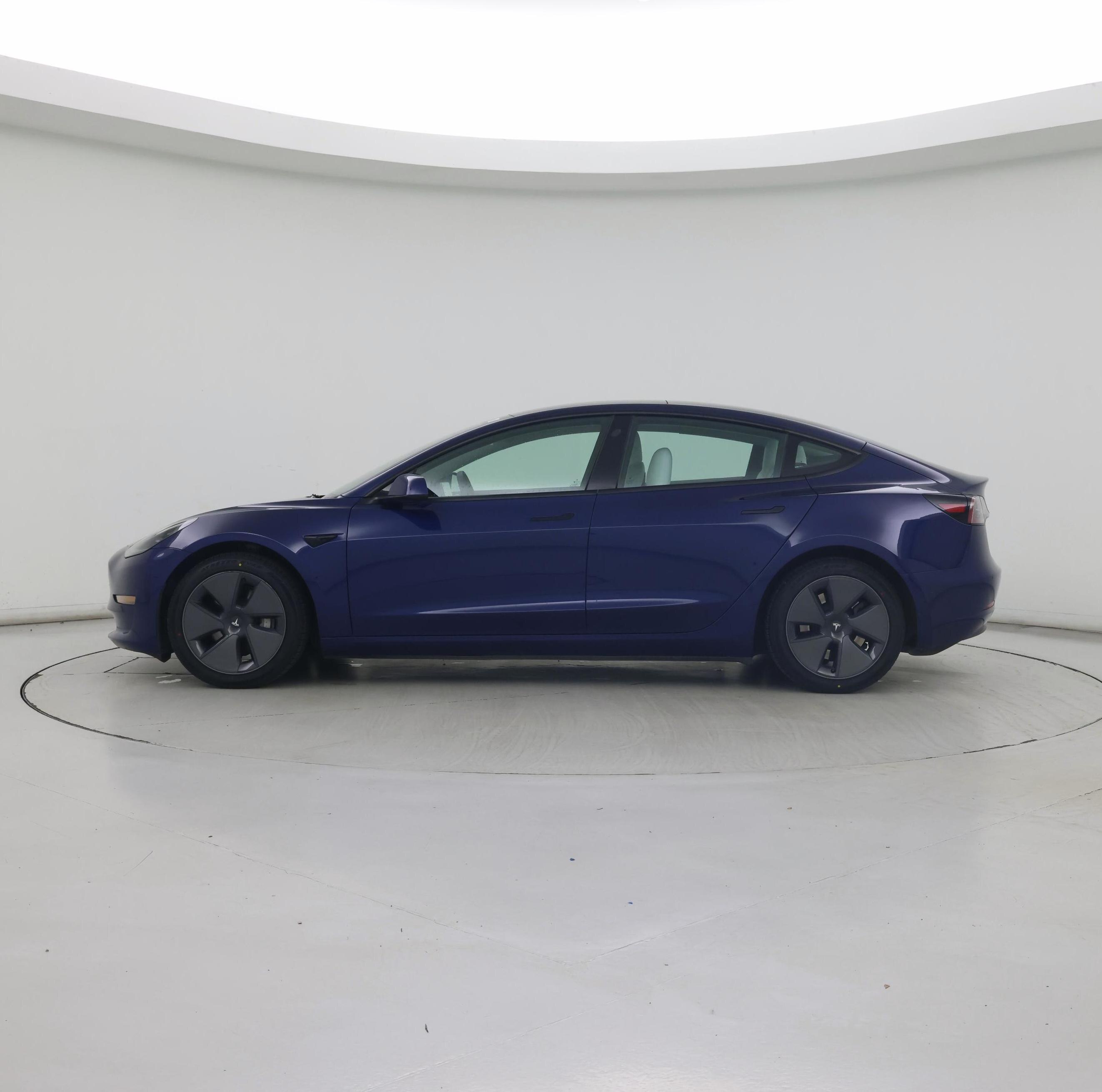 Thumbnail: 2023 Tesla Model 3 - 3