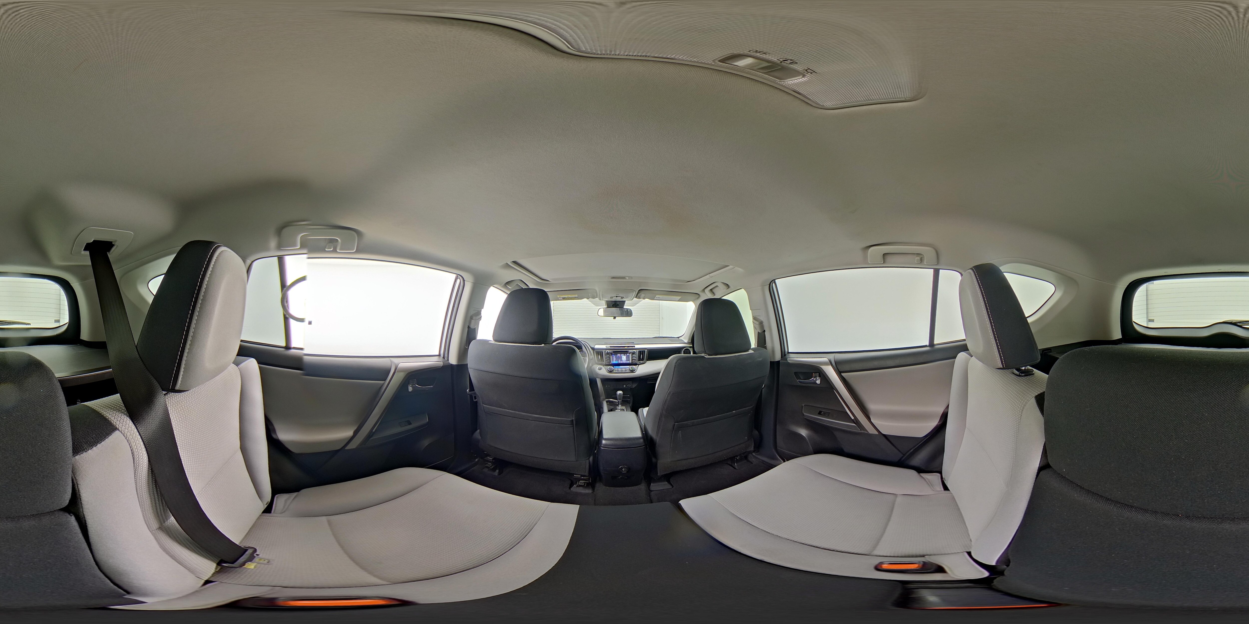 2018 Toyota RAV4 XLE - Photo 26