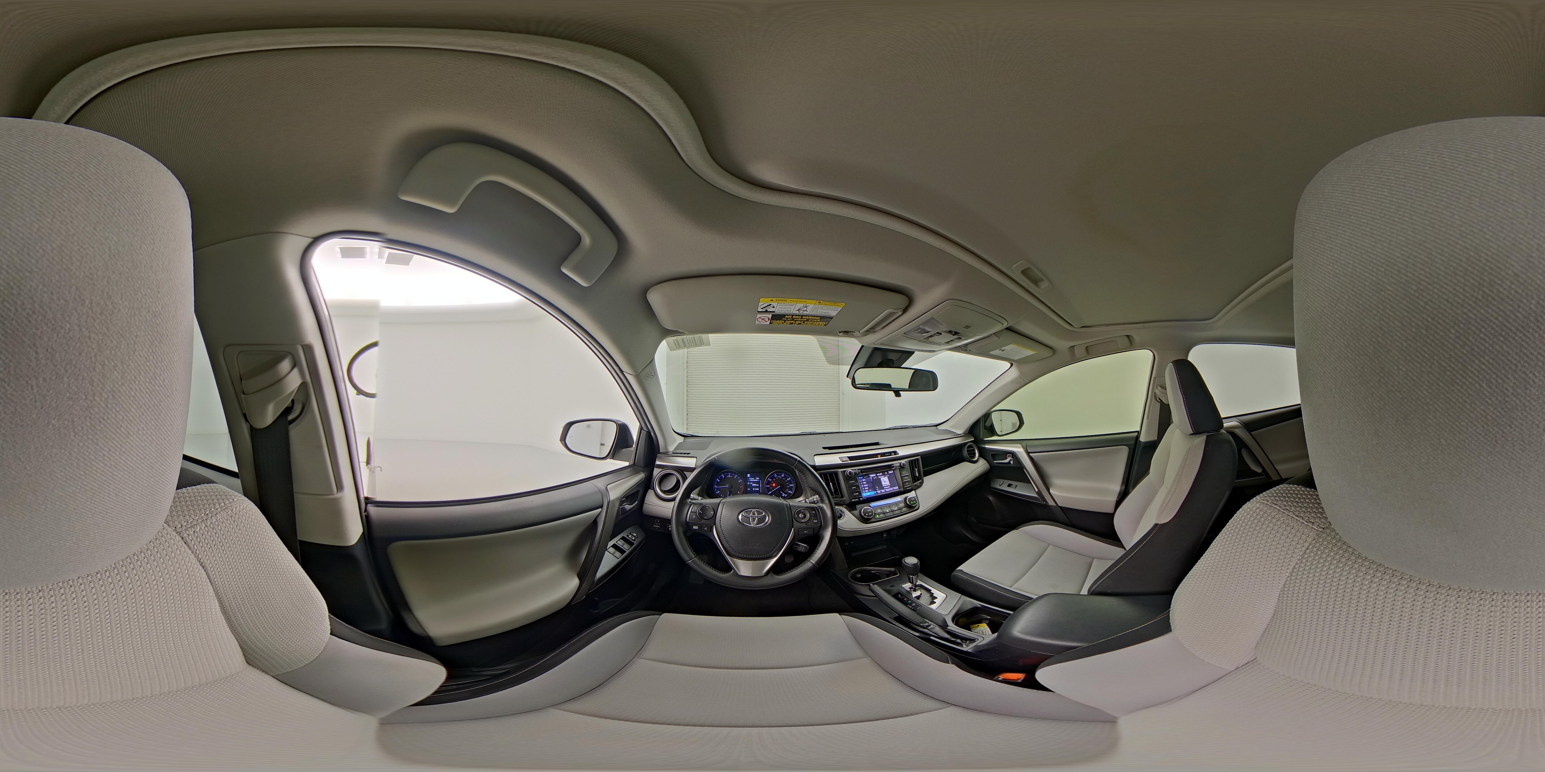 2018 Toyota RAV4 XLE - Photo 27